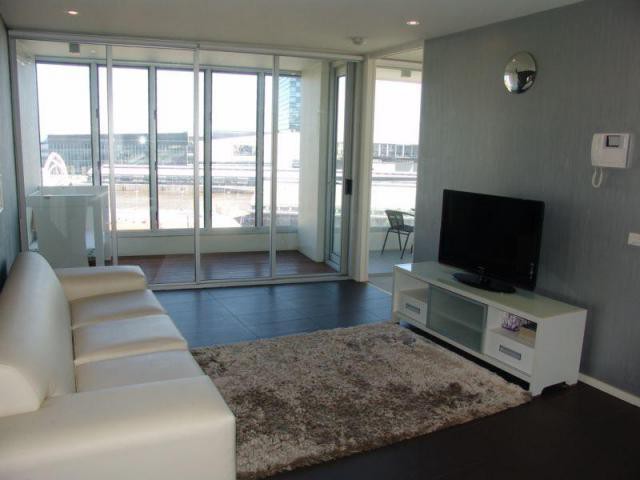 601/8 McCrae St, Docklands, VIC 3008, Docklands - Thumbnail 2
