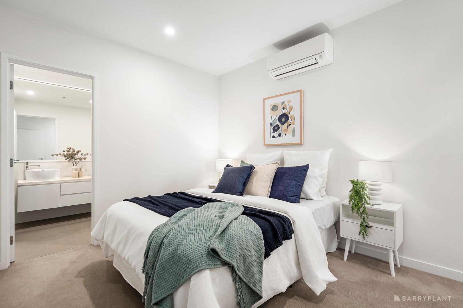 603/5 Sovereign Point Court, Doncaster, VIC 3108, Doncaster - Thumbnail 5