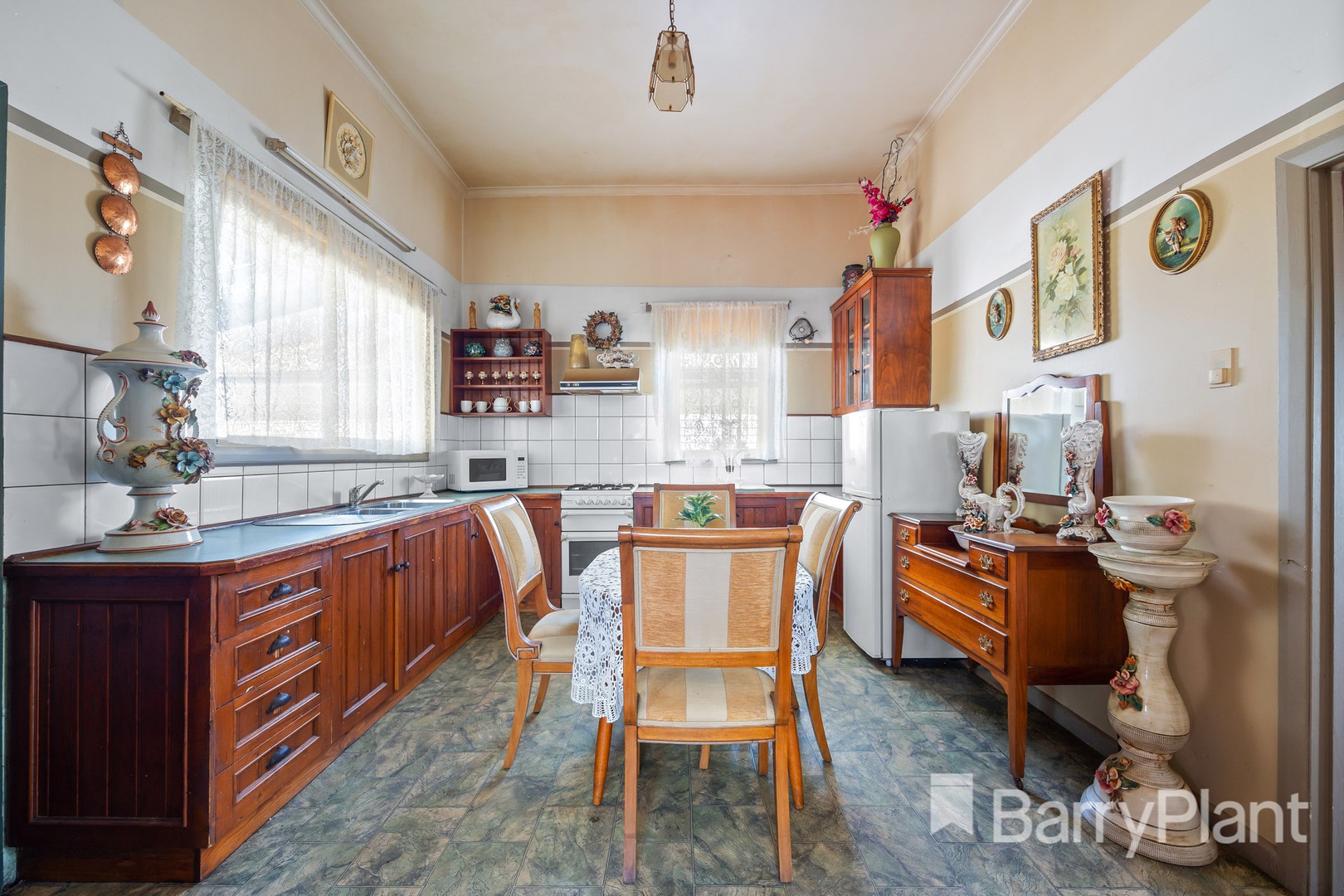 604 Armstrong Street, Soldiers Hill, VIC 3350, Soldiers Hill - Thumbnail 5