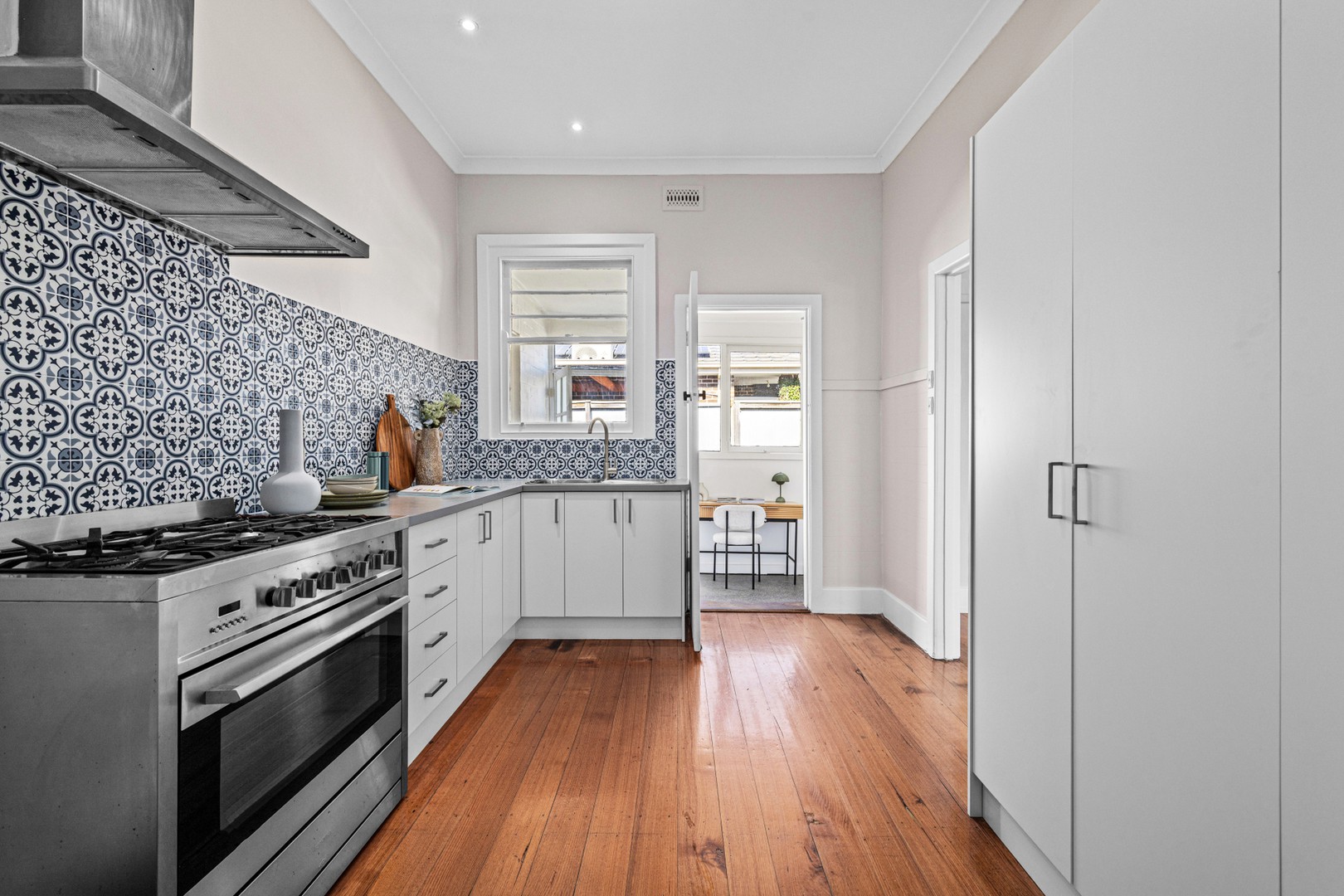 604 Gilbert Road, Reservoir, VIC 3073, Reservoir - Thumbnail 4