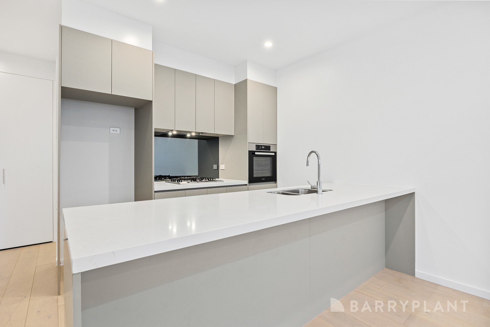 605D/168 Whitehorse Road, Blackburn, VIC 3130, Blackburn - Thumbnail 5
