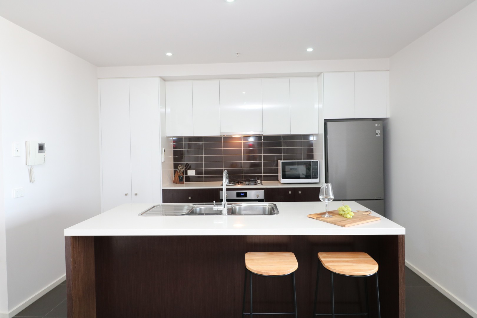 607/8 Gheringhap Street, Geelong, VIC 3220, Geelong - Thumbnail 6