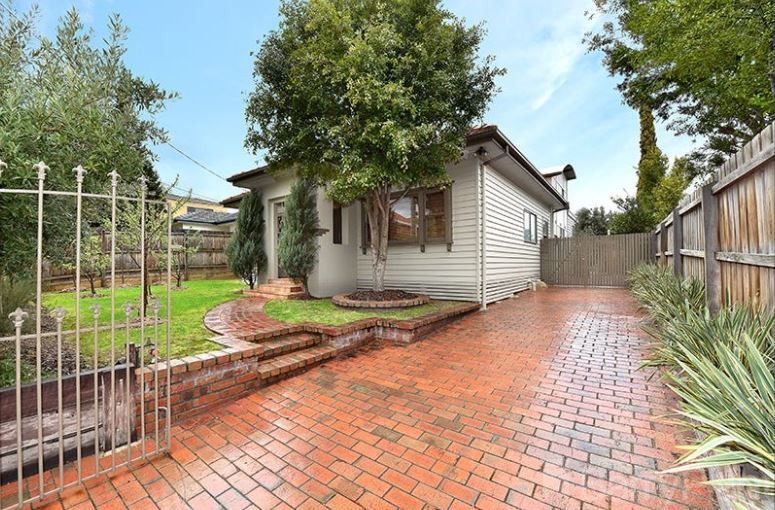 608 Centre Road, Bentleigh, VIC 3204 - Thumbnail 1 - 13/12/2021
