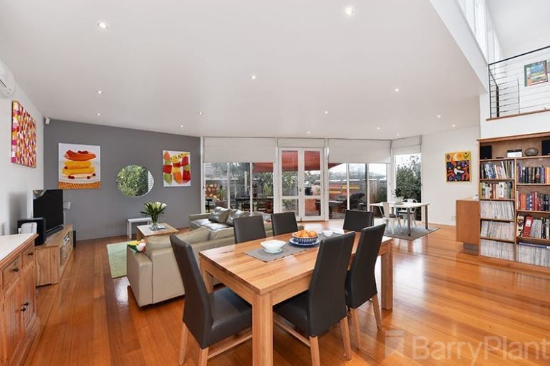 608 Centre Road, Bentleigh, VIC 3204 - Thumbnail 2 - 13/12/2021