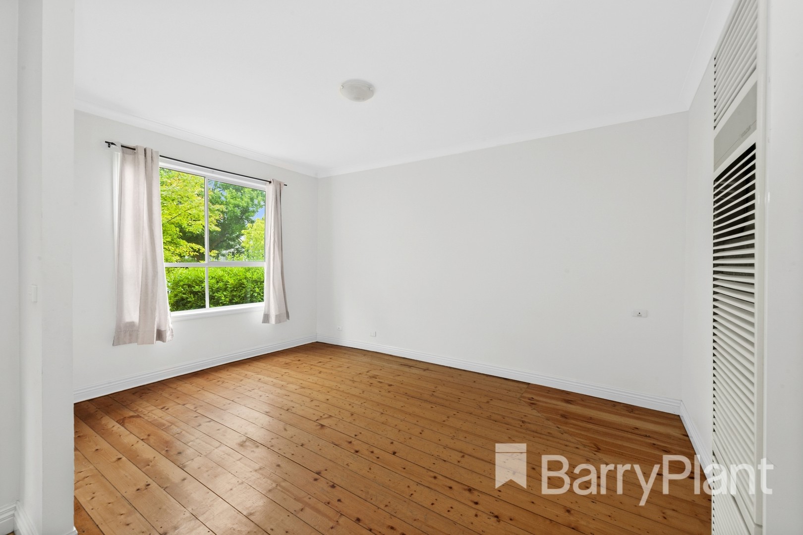 608 Windermere Street, Redan, VIC 3350, Redan - Thumbnail 2