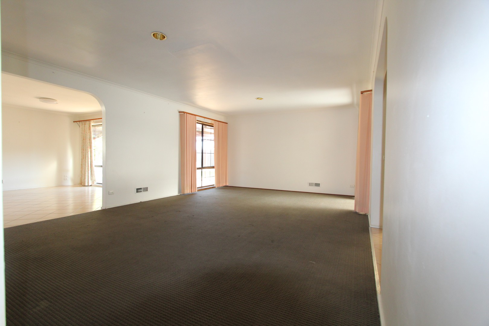 61 Balladonia Road, Rowville, VIC 3178, Rowville - Thumbnail 4