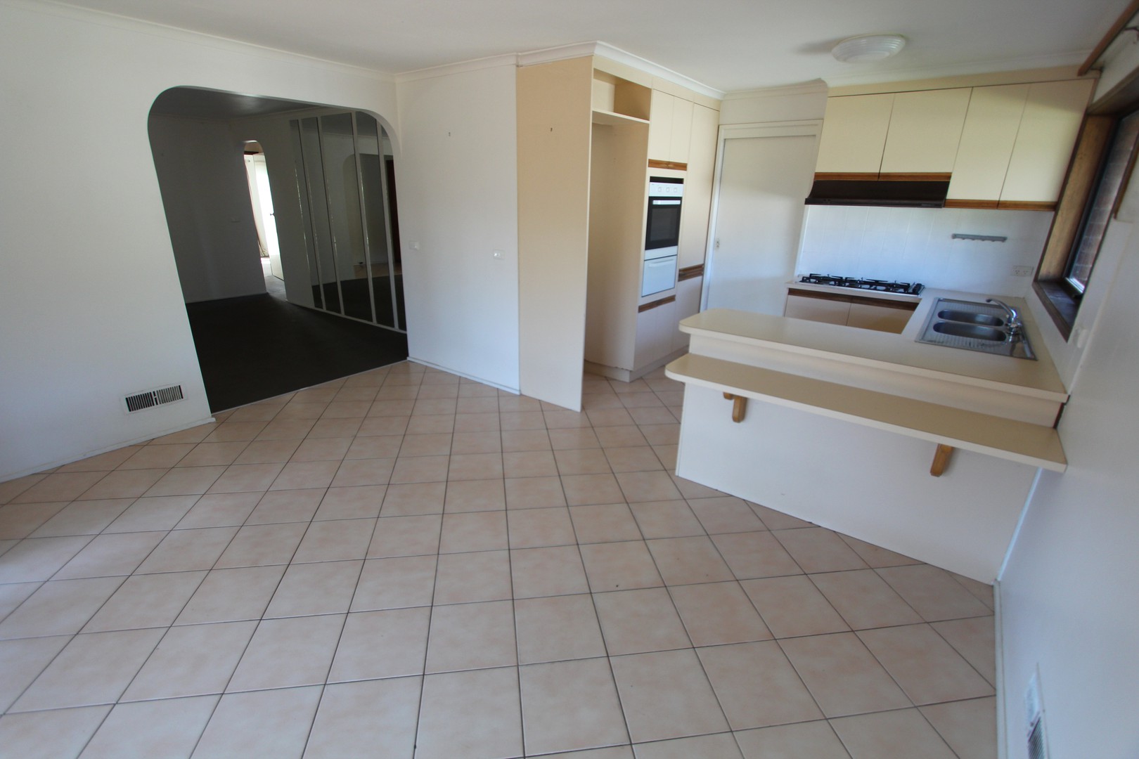 61 Balladonia Road, Rowville, VIC 3178, Rowville - Thumbnail 5
