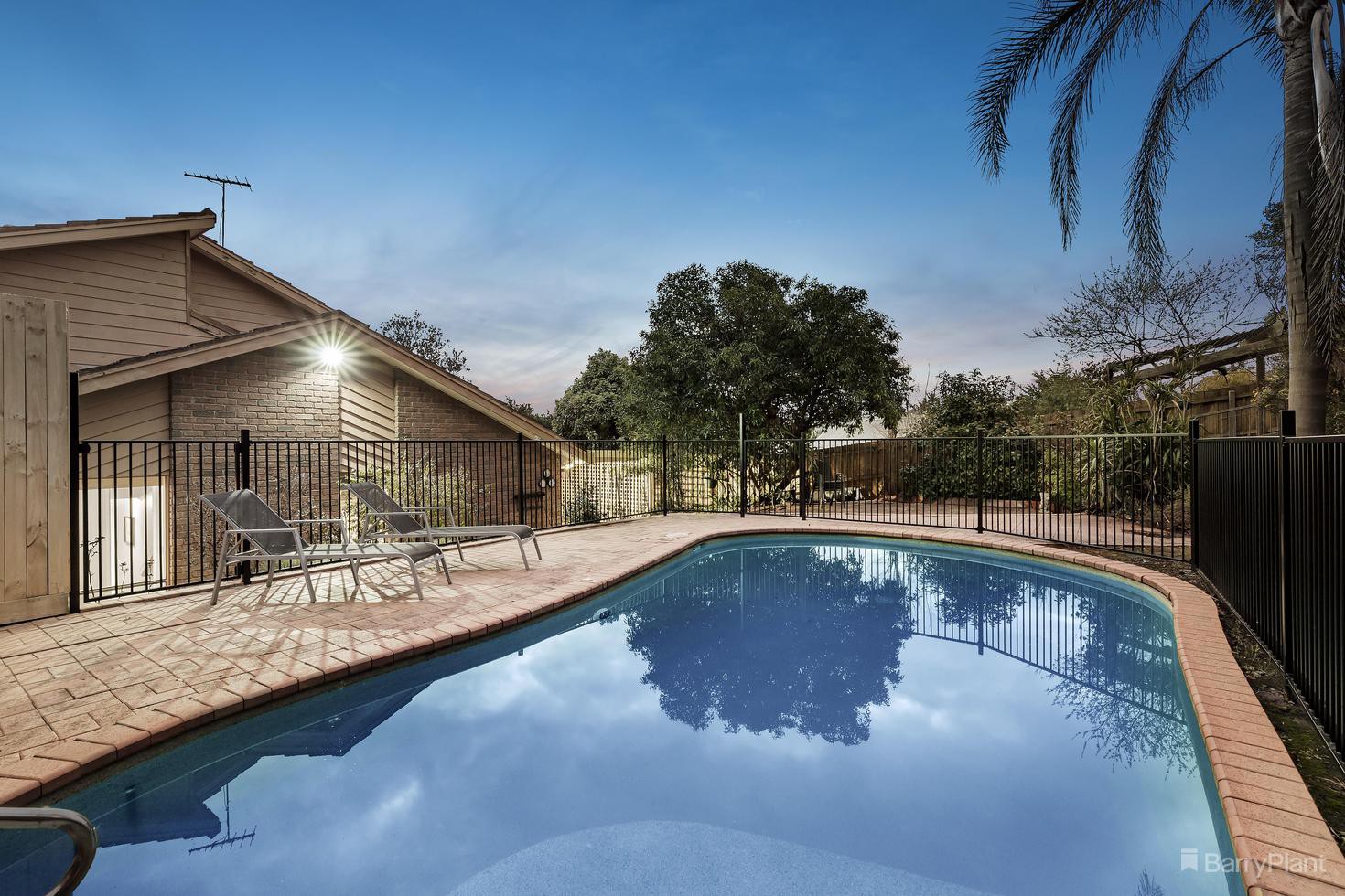61 Balmoral Circuit, Eltham, VIC 3095, Eltham - Thumbnail 2