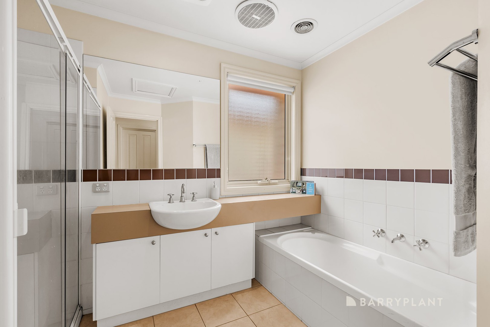 61 Barkly Terrace, Mitcham, VIC 3132, Mitcham - Thumbnail 5
