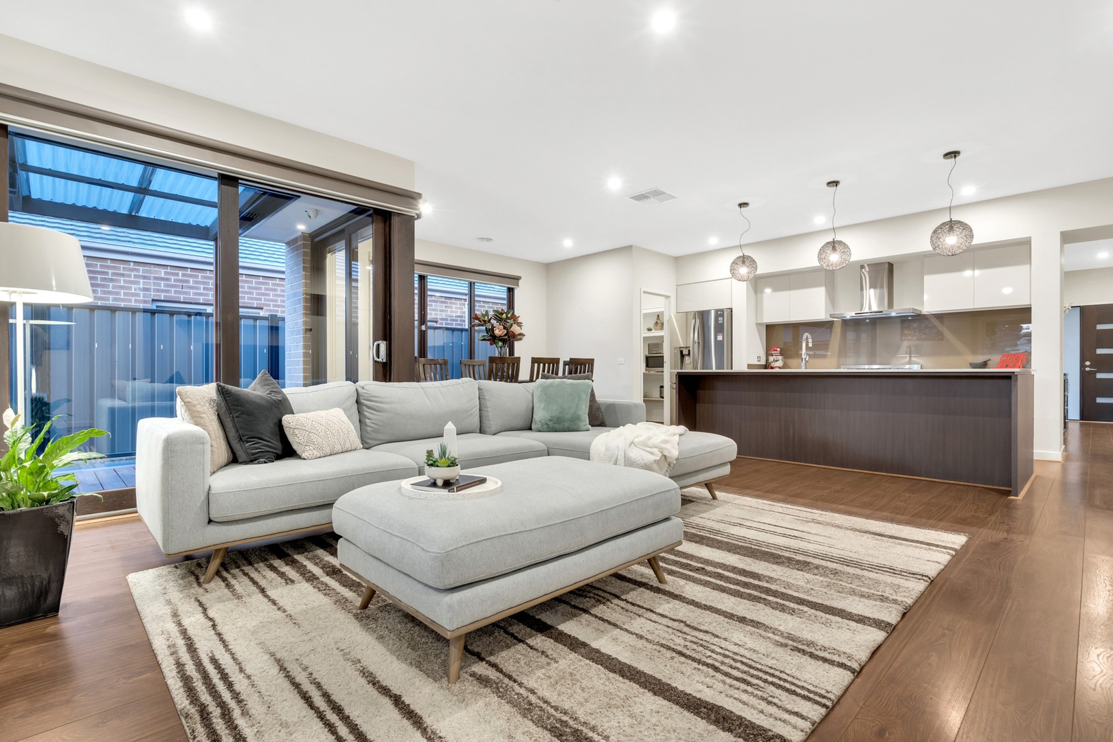 61 Brentwick Drive, Craigieburn, VIC 3064, Craigieburn - Thumbnail 5