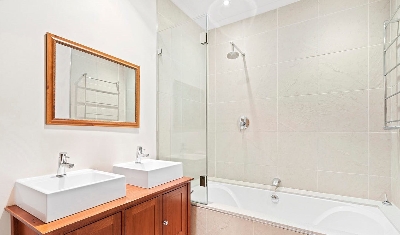 61 Burnett Street, Mitcham, VIC 3132, Mitcham - Thumbnail 4