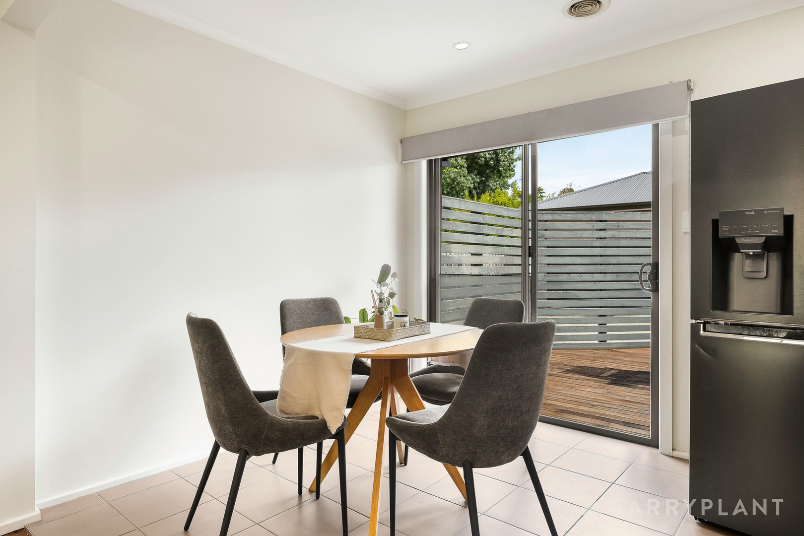 61 Cardigan Road, Mooroolbark, VIC 3138, Mooroolbark - Thumbnail 4