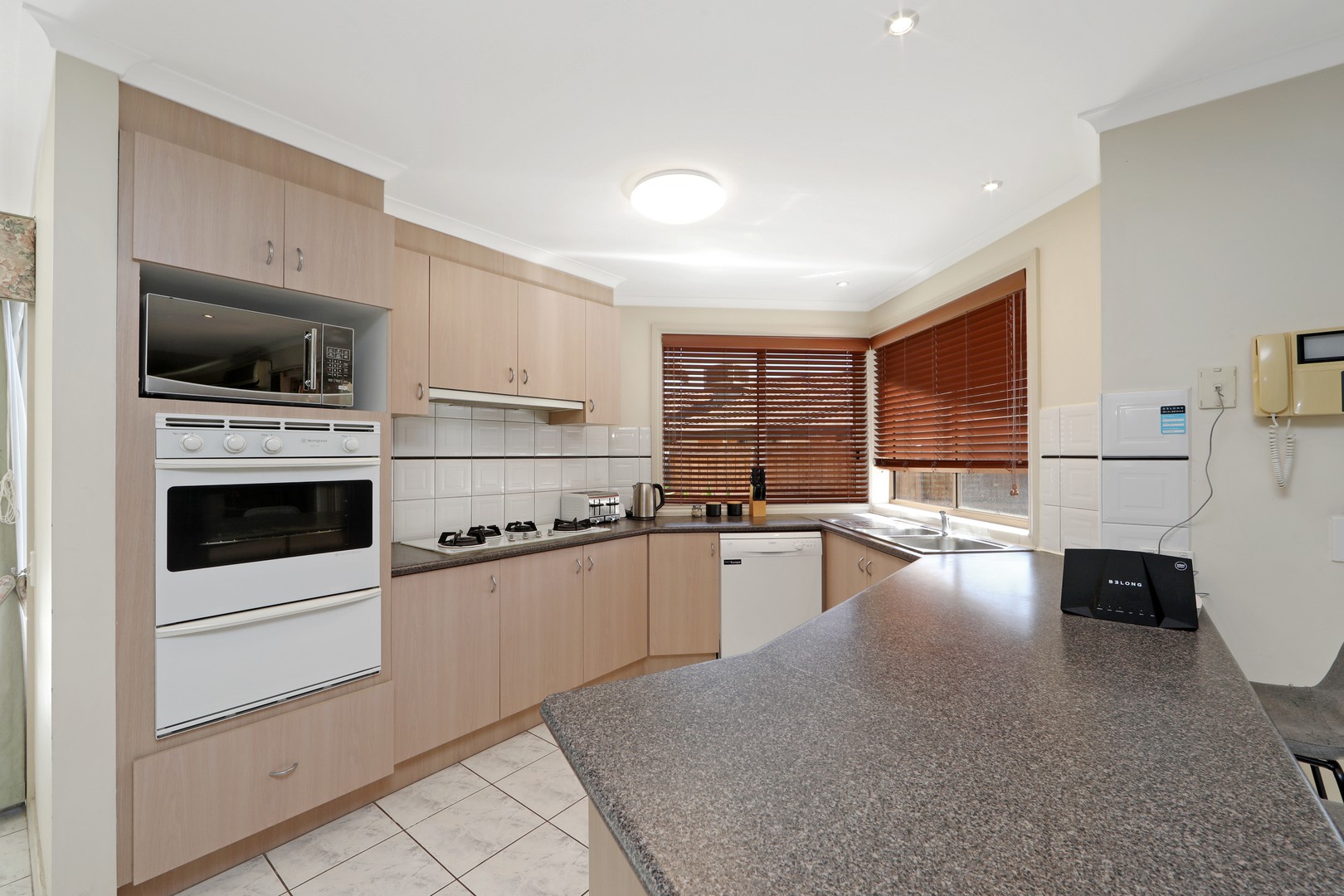 61 Clauscen Drive, Rowville, VIC 3178, Rowville - Thumbnail 4
