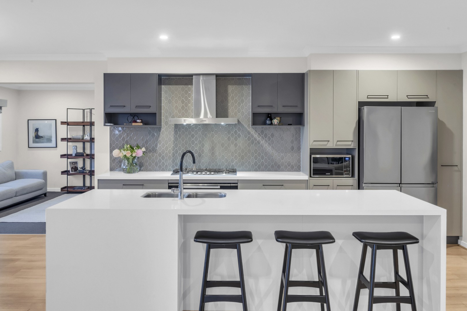 61 Cochrane Avenue, Mickleham, VIC 3064, Mickleham - Thumbnail 4