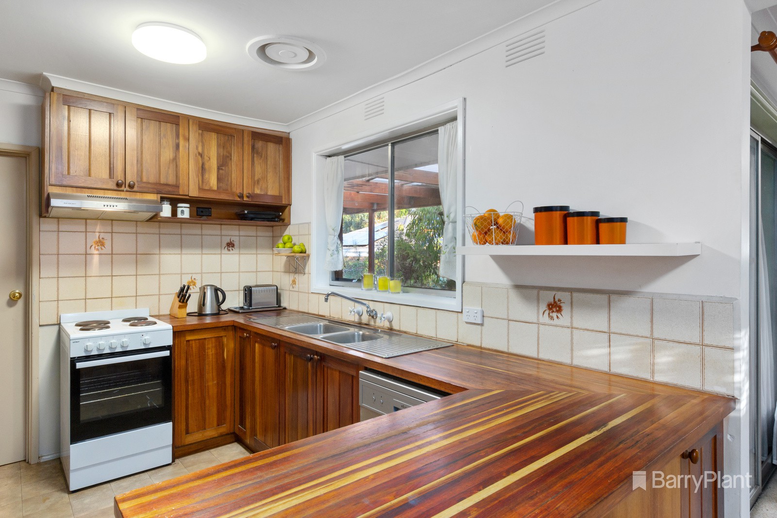 61 Diane Crescent, Croydon, VIC 3136, Croydon - Thumbnail 3