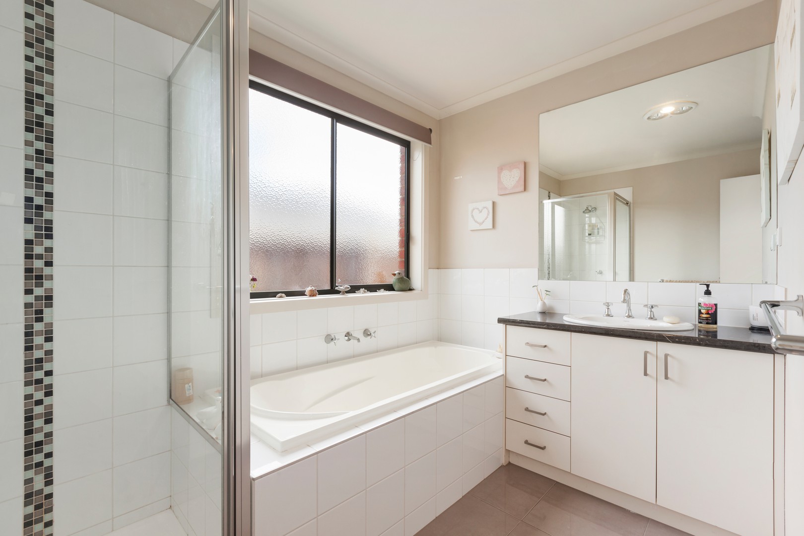 61 Eminence  BoulevardDoreen, VIC 3754, Doreen - Thumbnail 6