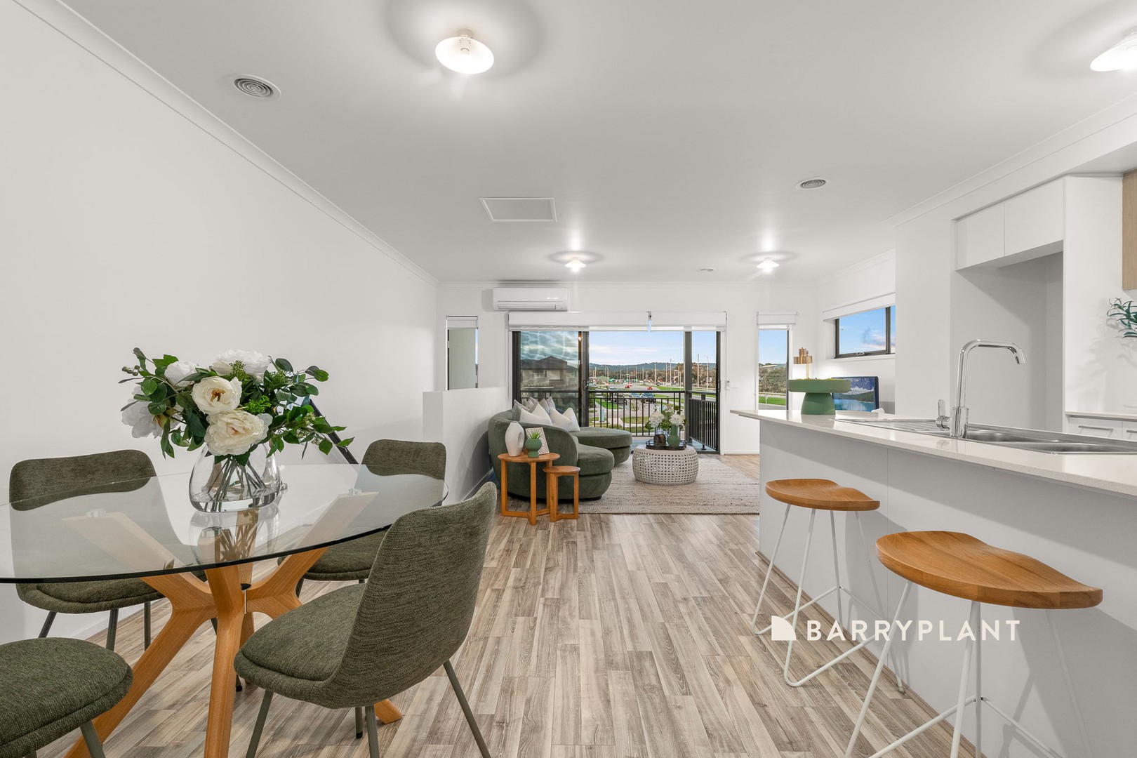 61 Flanagan Avenue, Officer, VIC 3809, Officer - Thumbnail 4
