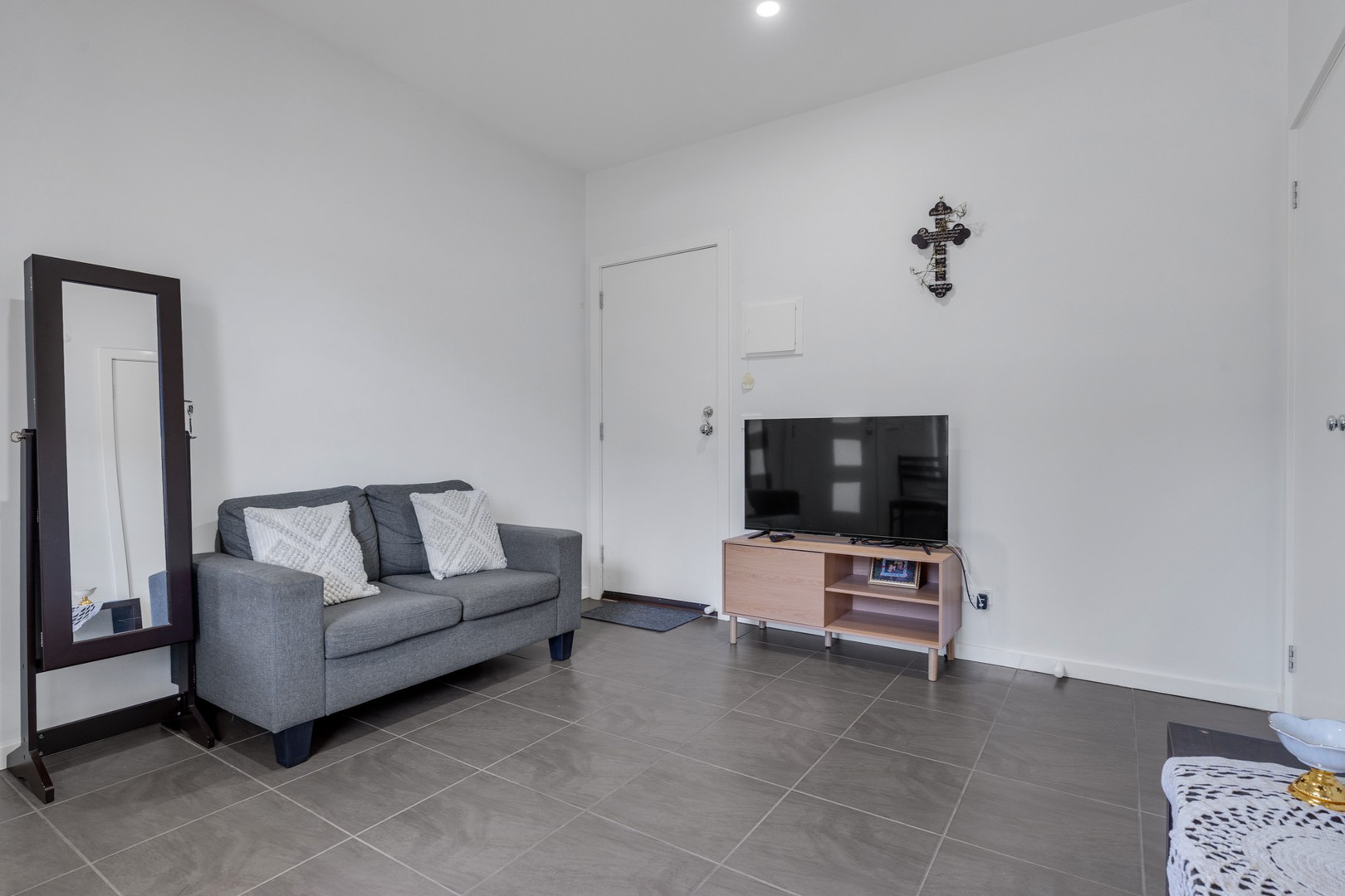 61 Furlong Street, Craigieburn, VIC 3064, Craigieburn - Thumbnail 5