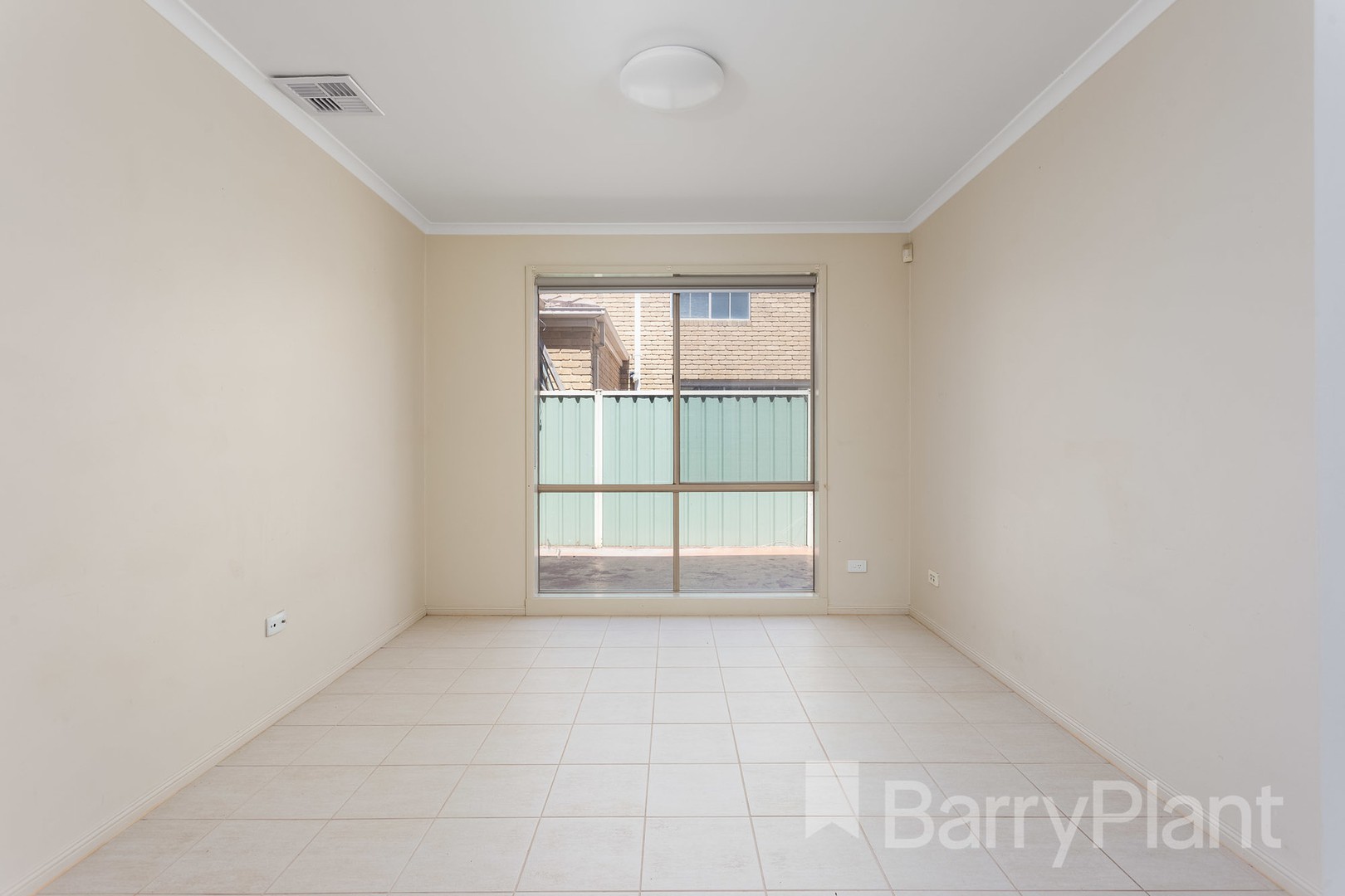 61 Glastonbury Circuit, Point Cook, VIC 3030, Point Cook - Thumbnail 5