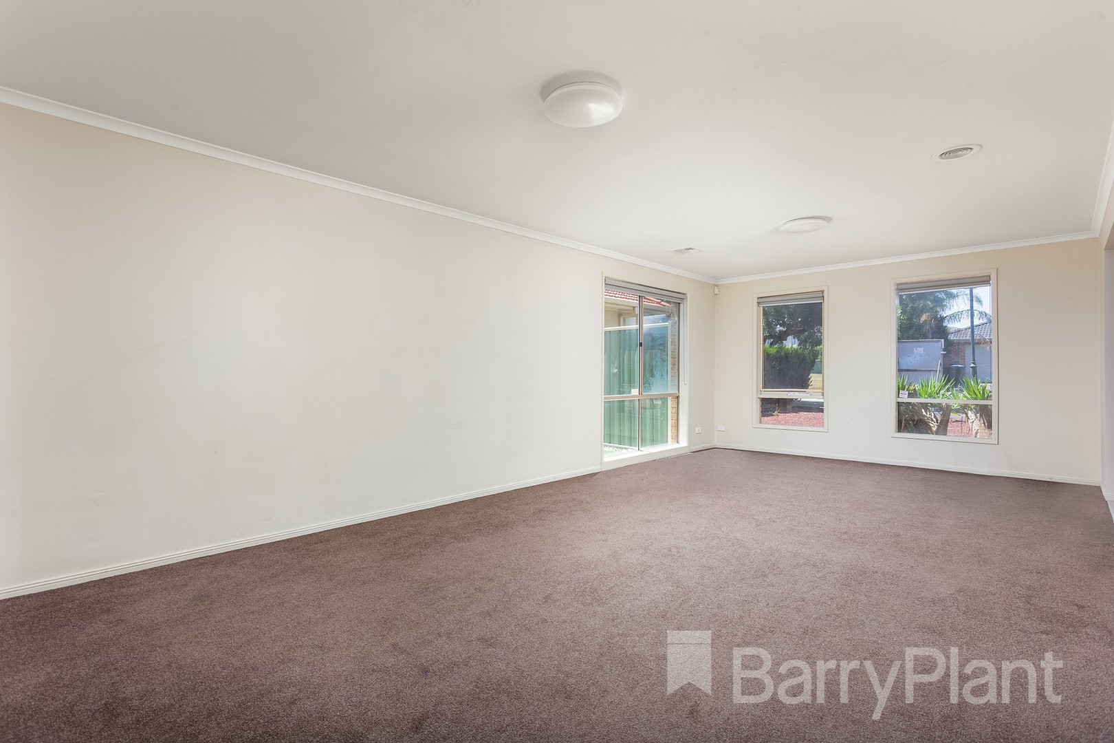 61 Glastonbury Circuit, Point Cook, VIC 3030, Point Cook - Thumbnail 7