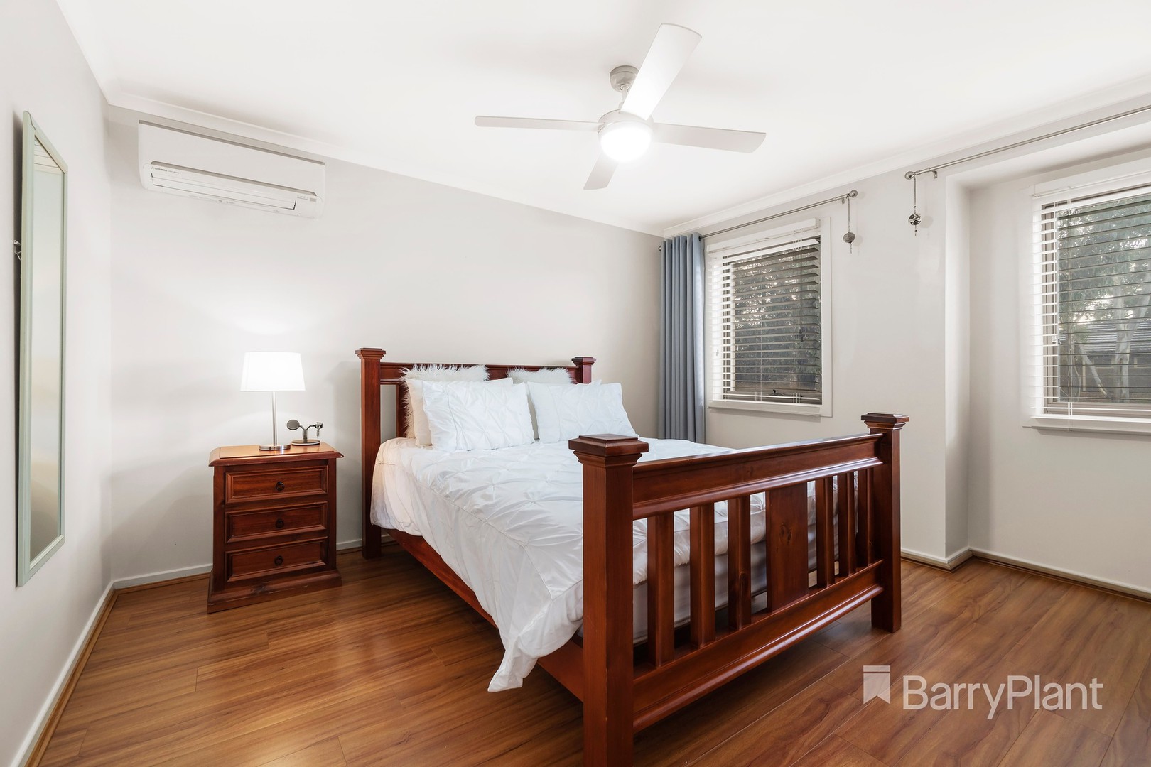 61 Gorge Road, South Morang, VIC 3752, South Morang - Thumbnail 4