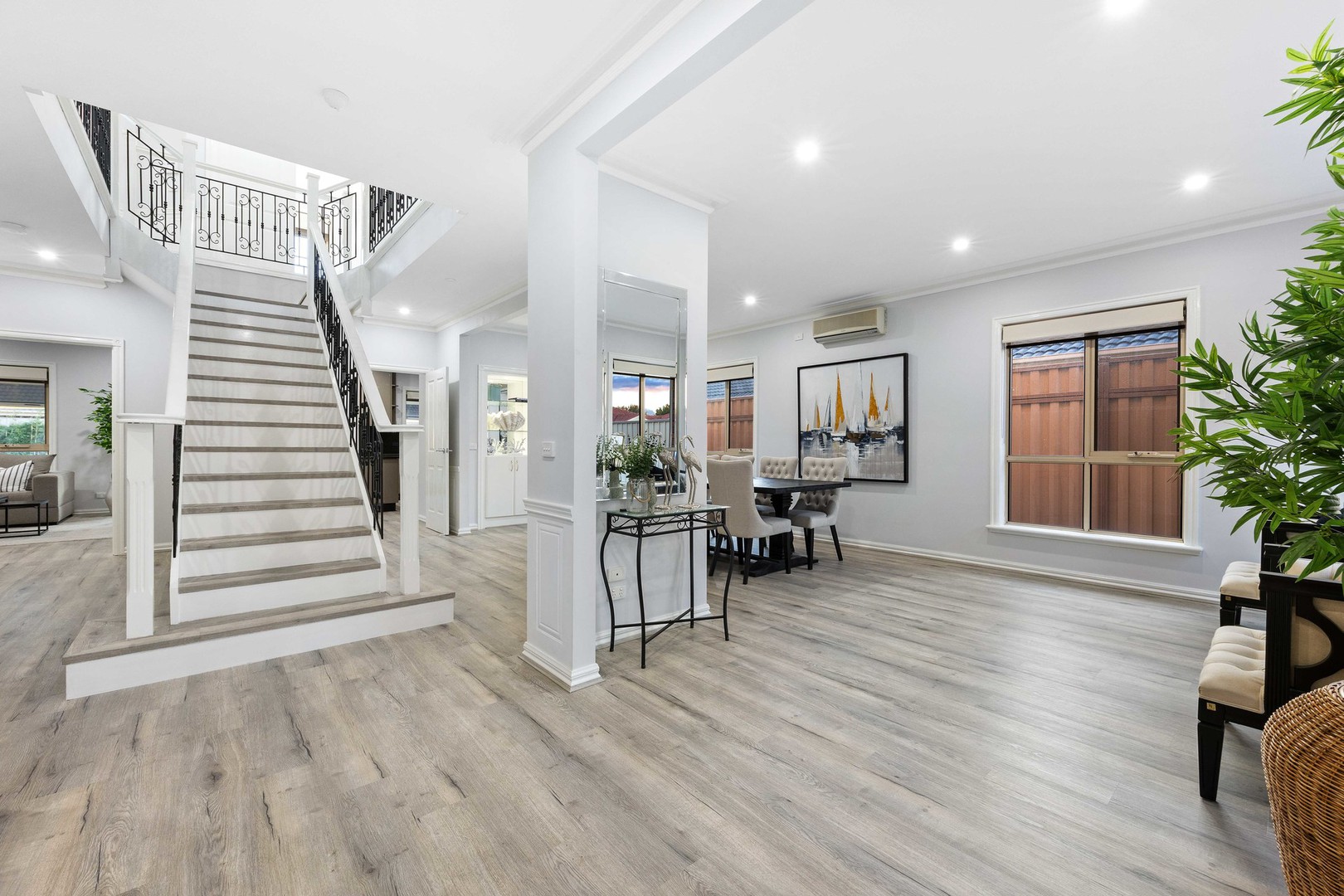 61 Hillcrest Drive, Hillside, VIC 3037, Hillside - Thumbnail 4