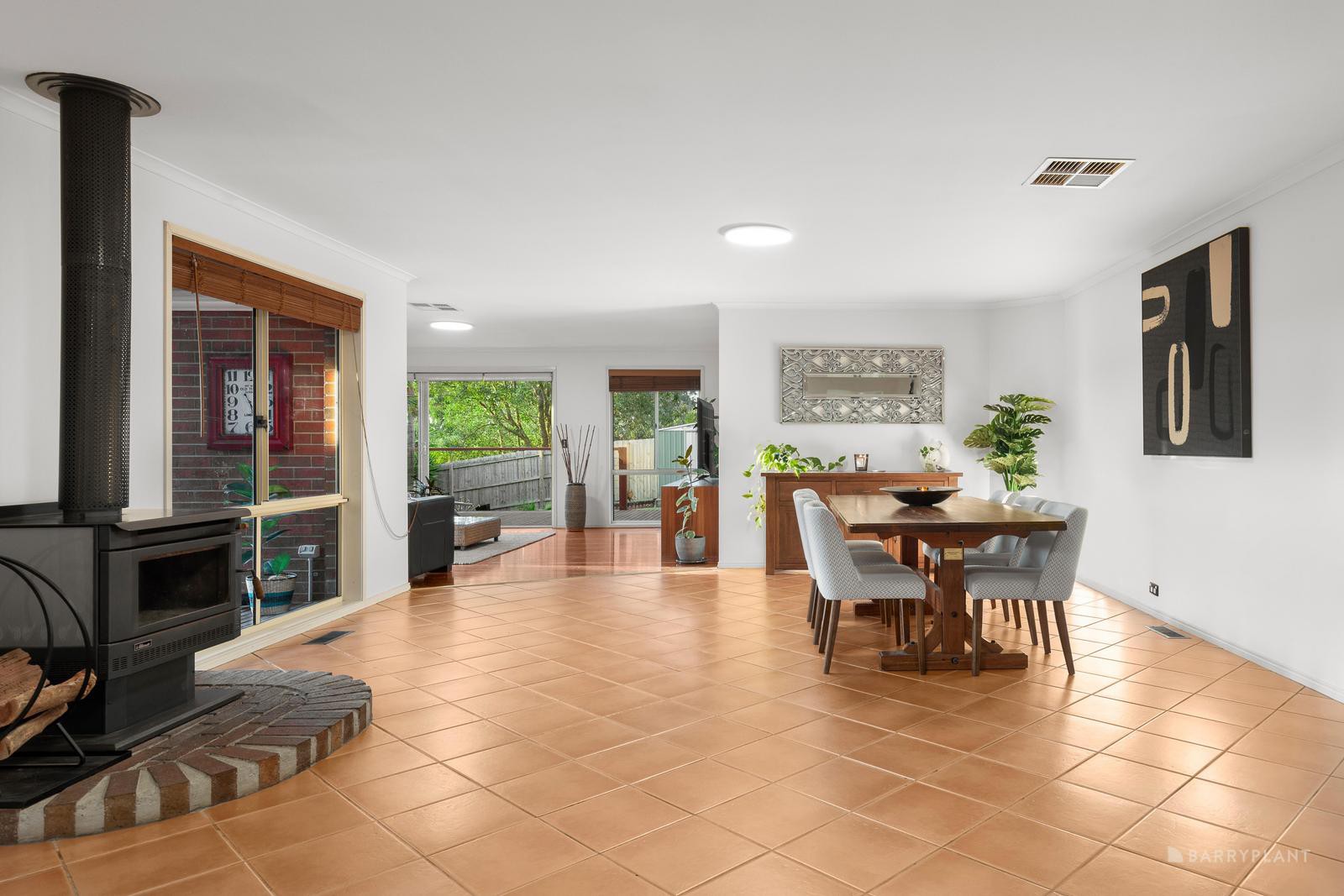 61 Kamarooka Drive, Wattle Glen, VIC 3096, Wattle Glen - Thumbnail 4