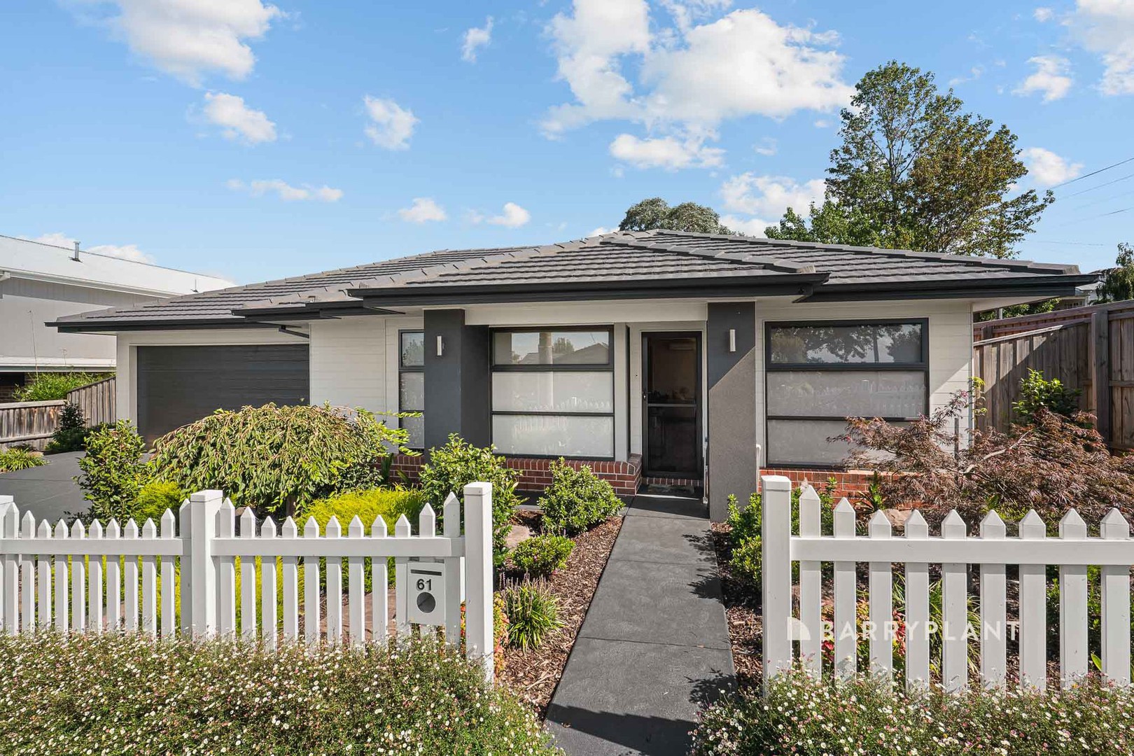 61 Kent Street, Warragul, VIC 3820 - Thumbnail 2 - 09/04/2026