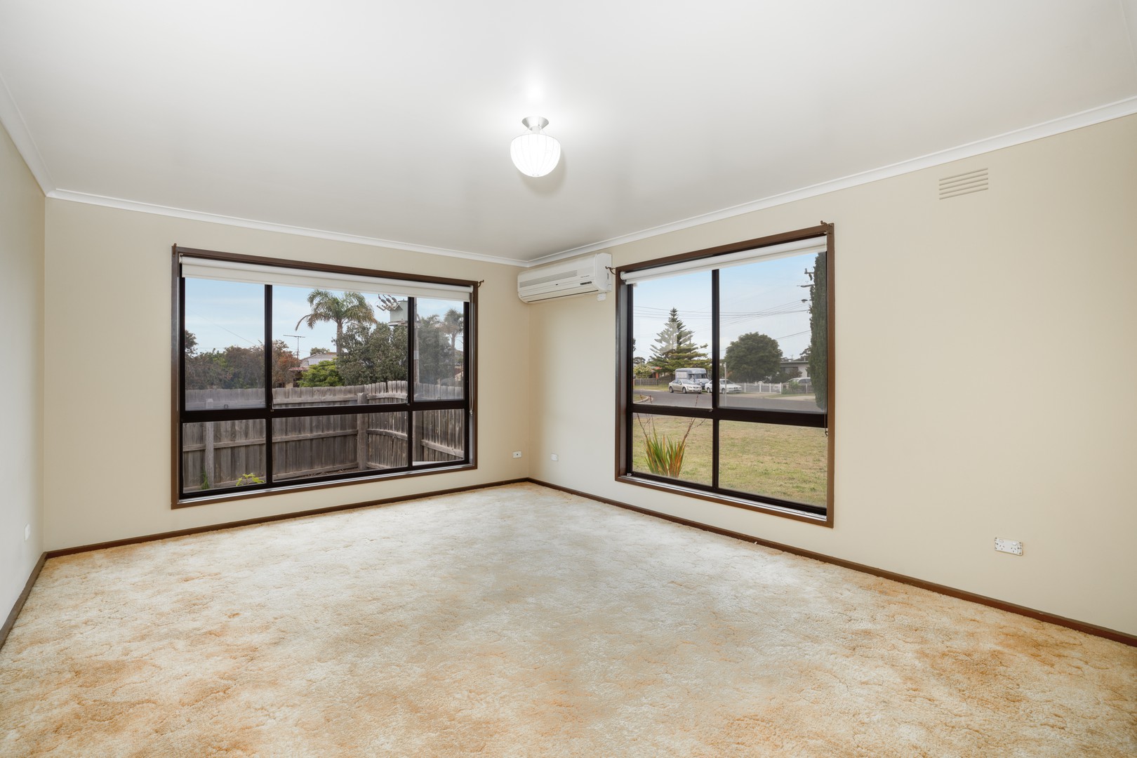 61 Lake View Crescent, St Leonards, VIC 3223 - Thumbnail 1 - 25/03/2022
