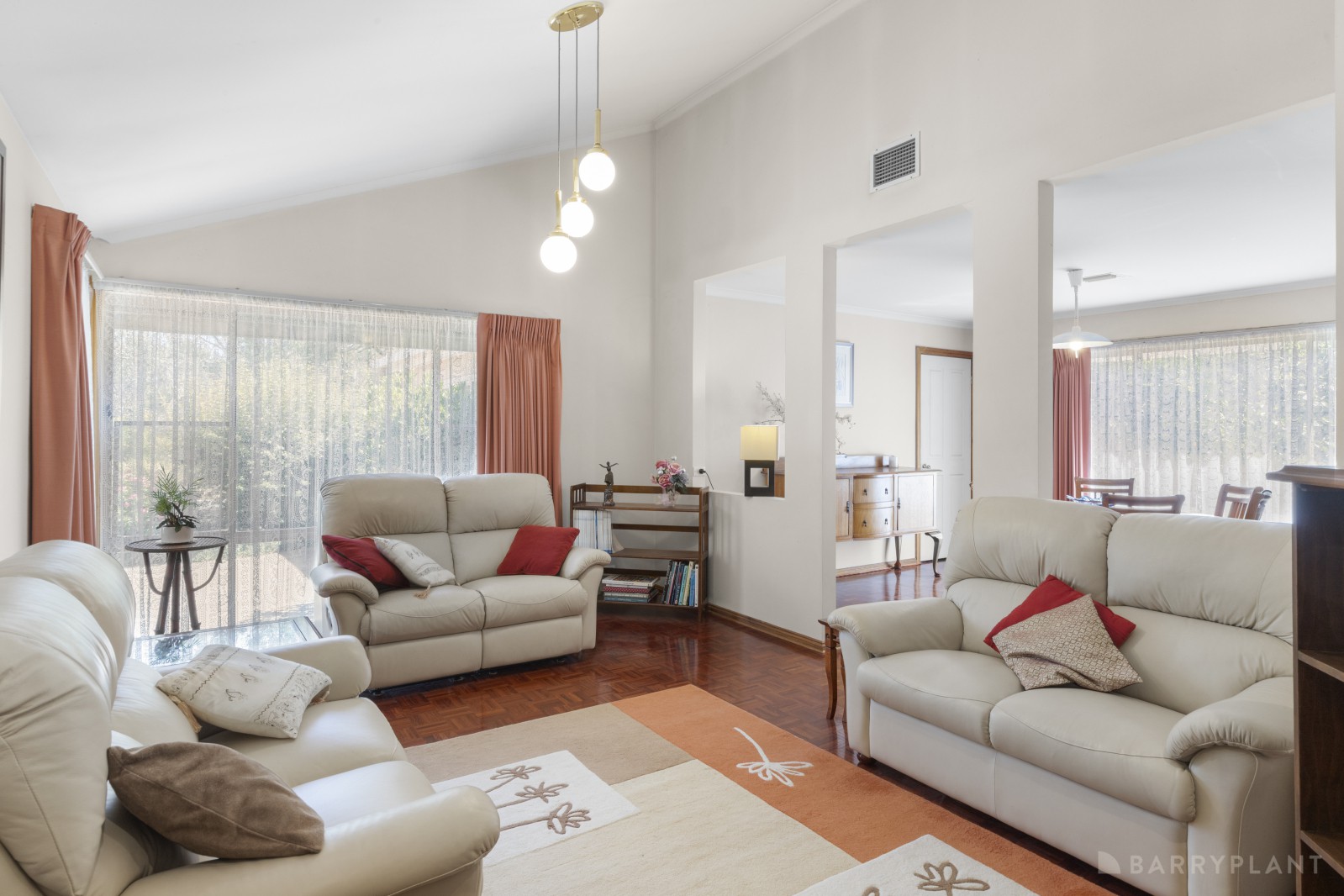 61 Lakewood Drive, Knoxfield, VIC 3180 - Thumbnail 2 - 20/02/2026