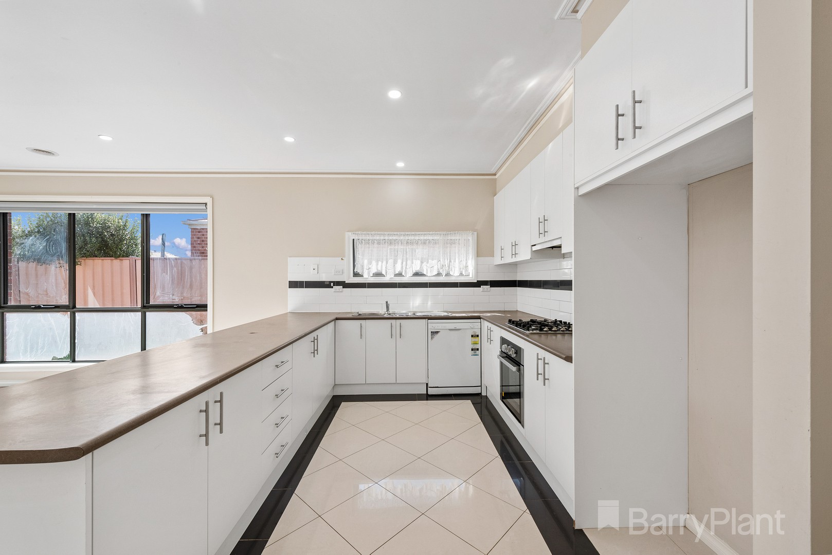 61 Marquands  Road, Truganina, VIC 3029, Truganina - Thumbnail 4