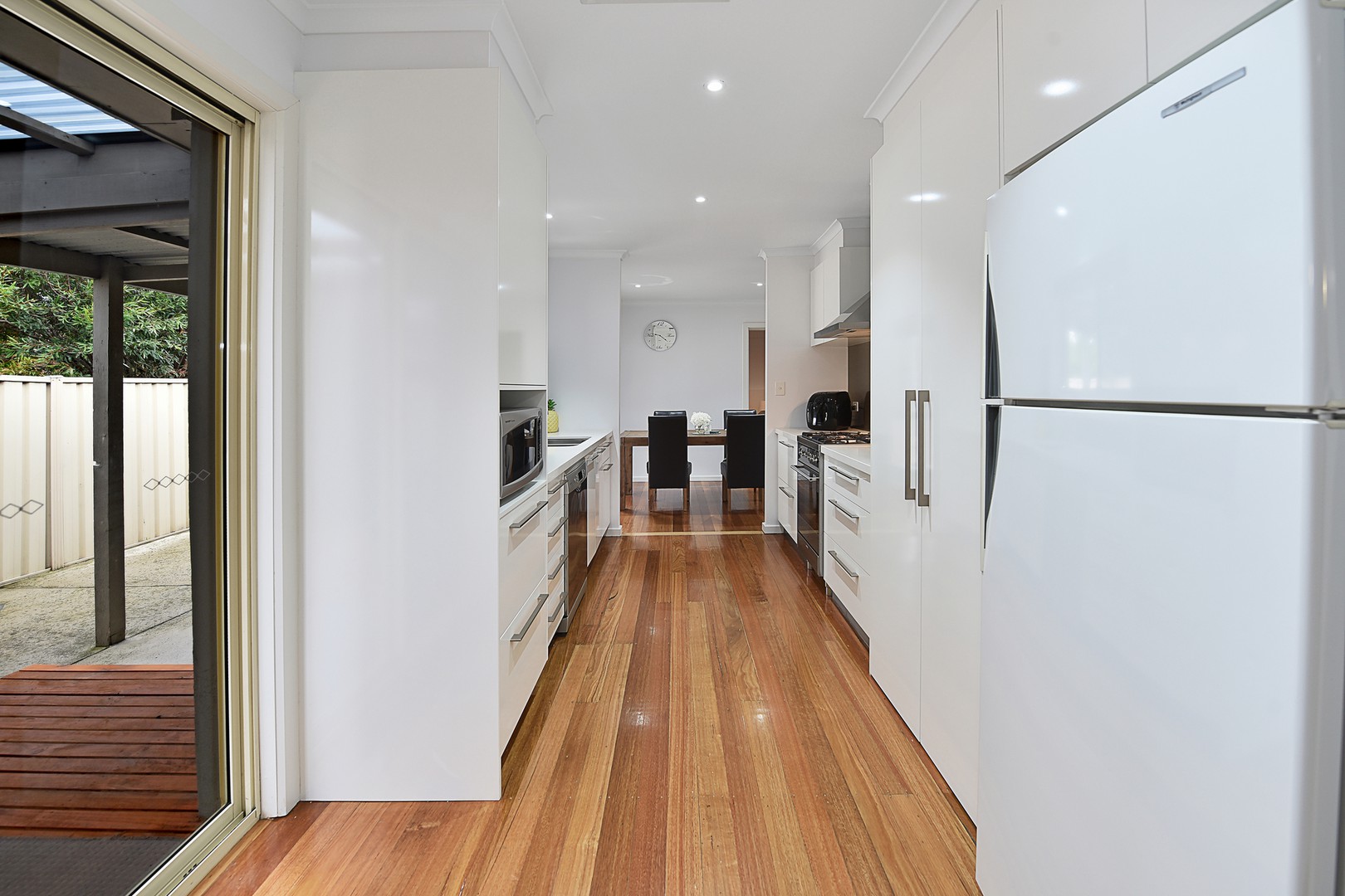 61 Massey Avenue, Reservoir, VIC 3073, Reservoir - Thumbnail 6