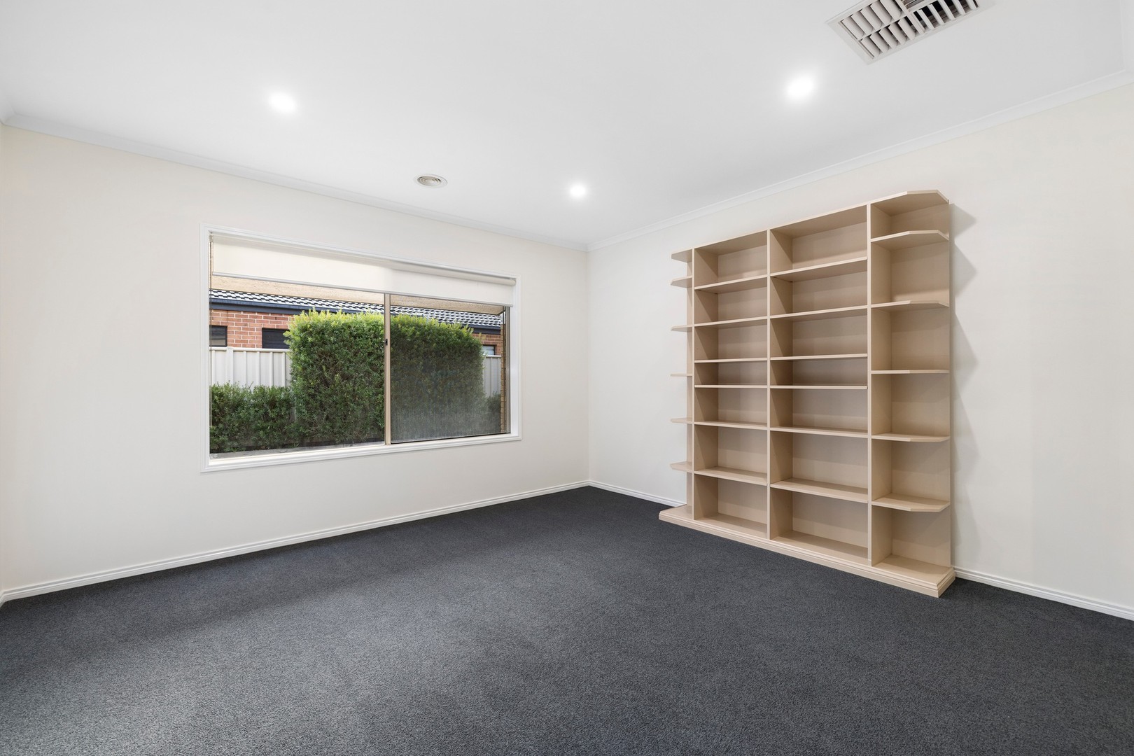 61 Neptune Drive, Point Cook, VIC 3030, Point Cook - Thumbnail 7