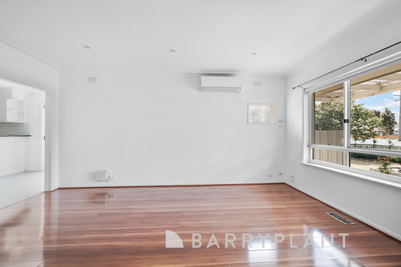 61 Palmerston Street, Melton, VIC 3337, Melton - Thumbnail 4