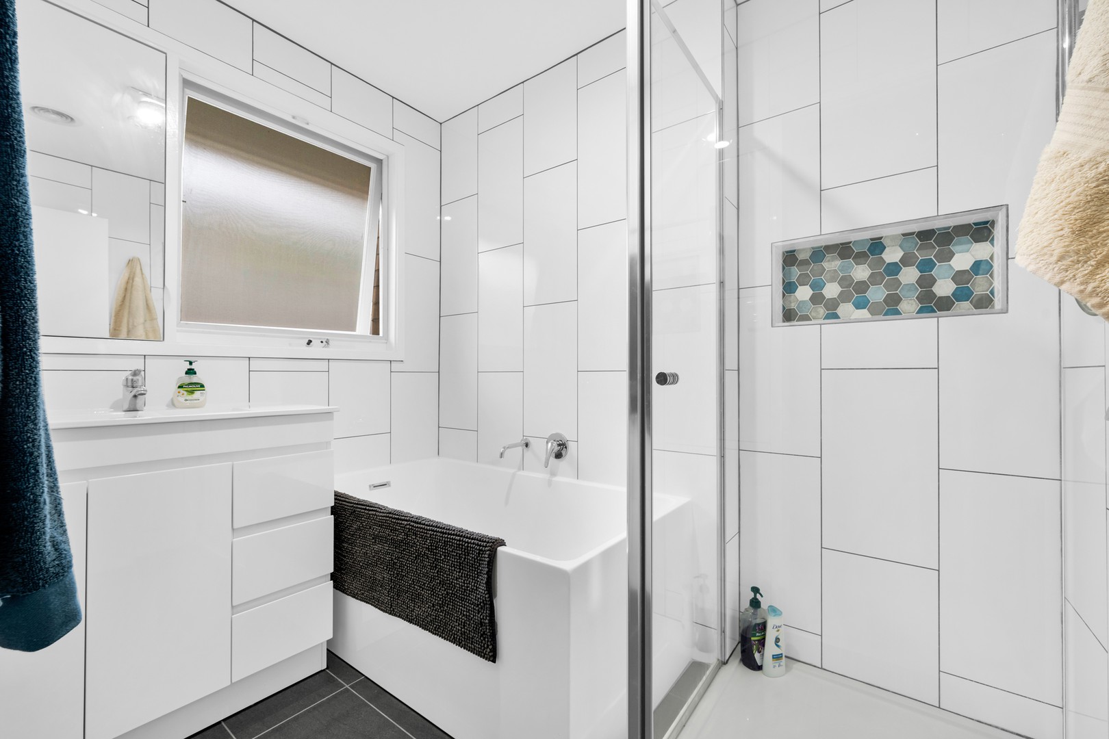 61 Phoenix Drive, Wheelers Hill, VIC 3150, Wheelers Hill - Thumbnail 8