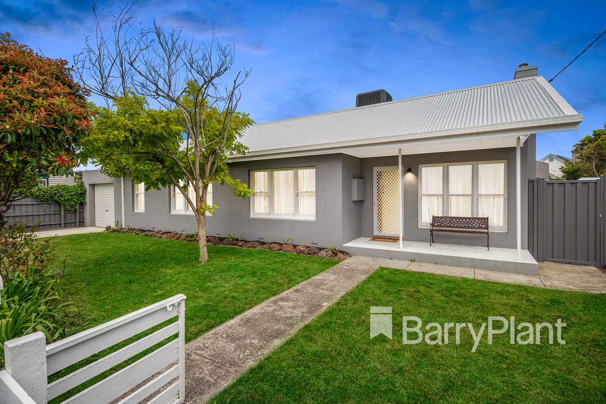 61 Rosemore Road, Rosebud, VIC 3939, Rosebud - Thumbnail 2