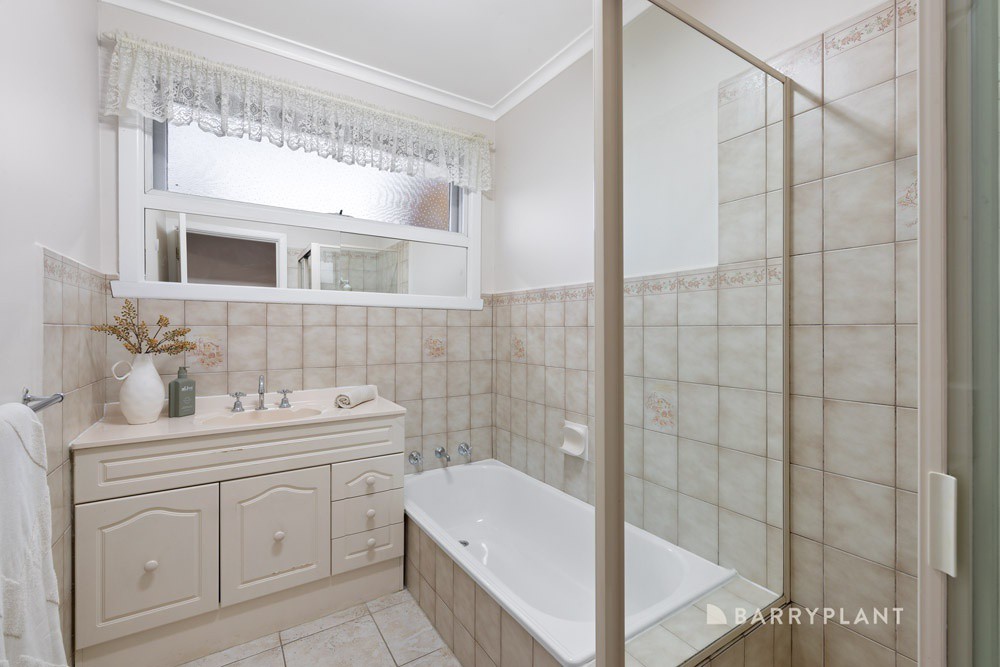 61 Sasses Avenue, Bayswater, VIC 3153, Bayswater - Thumbnail 8