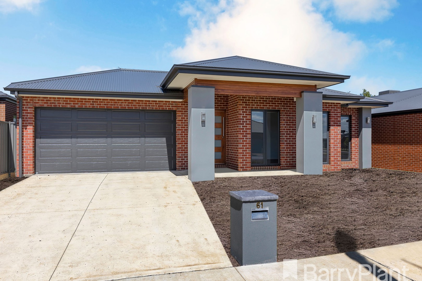 61 Sydney Way, Alfredton, VIC 3350 - Thumbnail 2 - 22/12/2021
