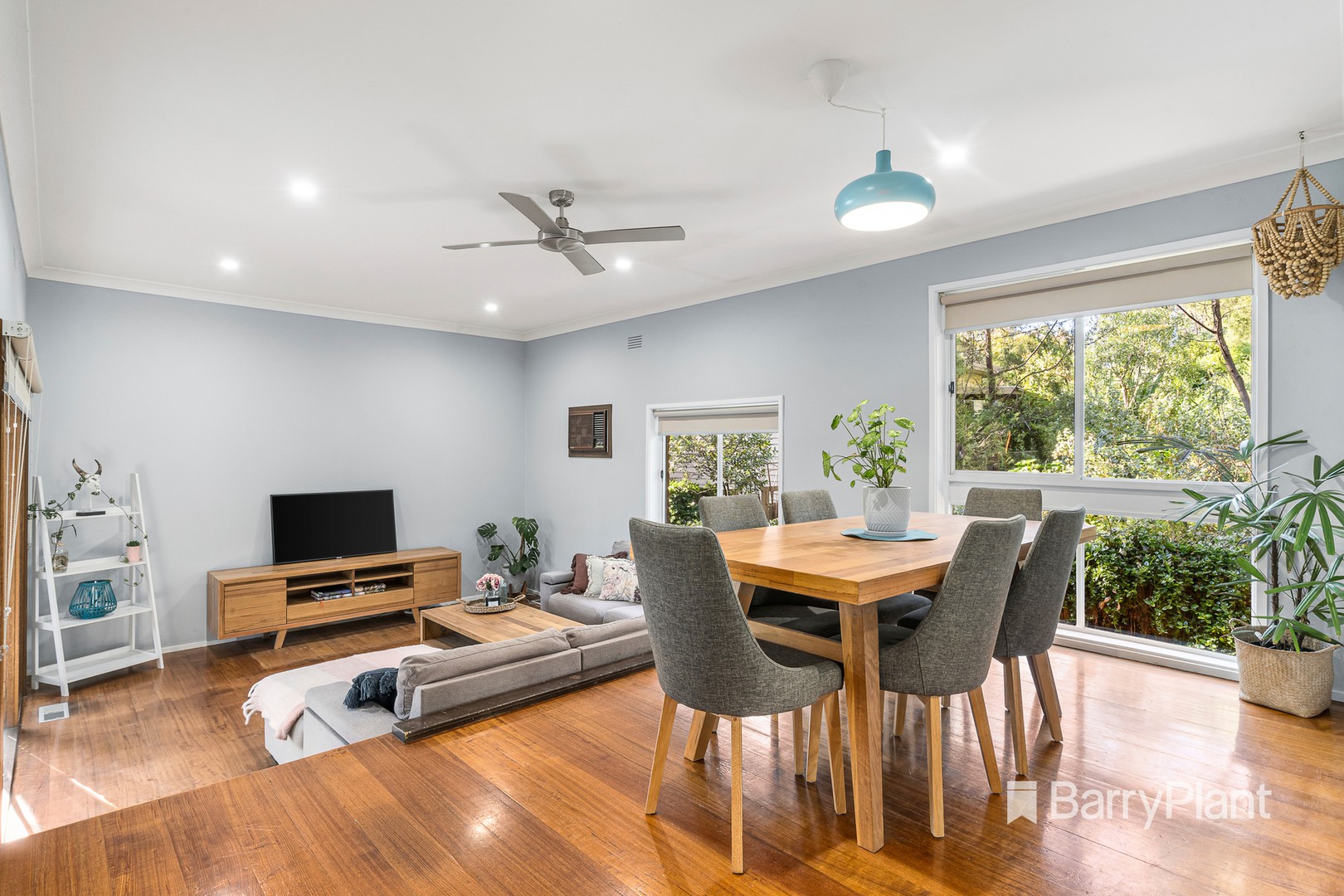 61 Taylor Road, Hurstbridge, VIC 3099, Hurstbridge - Thumbnail 2