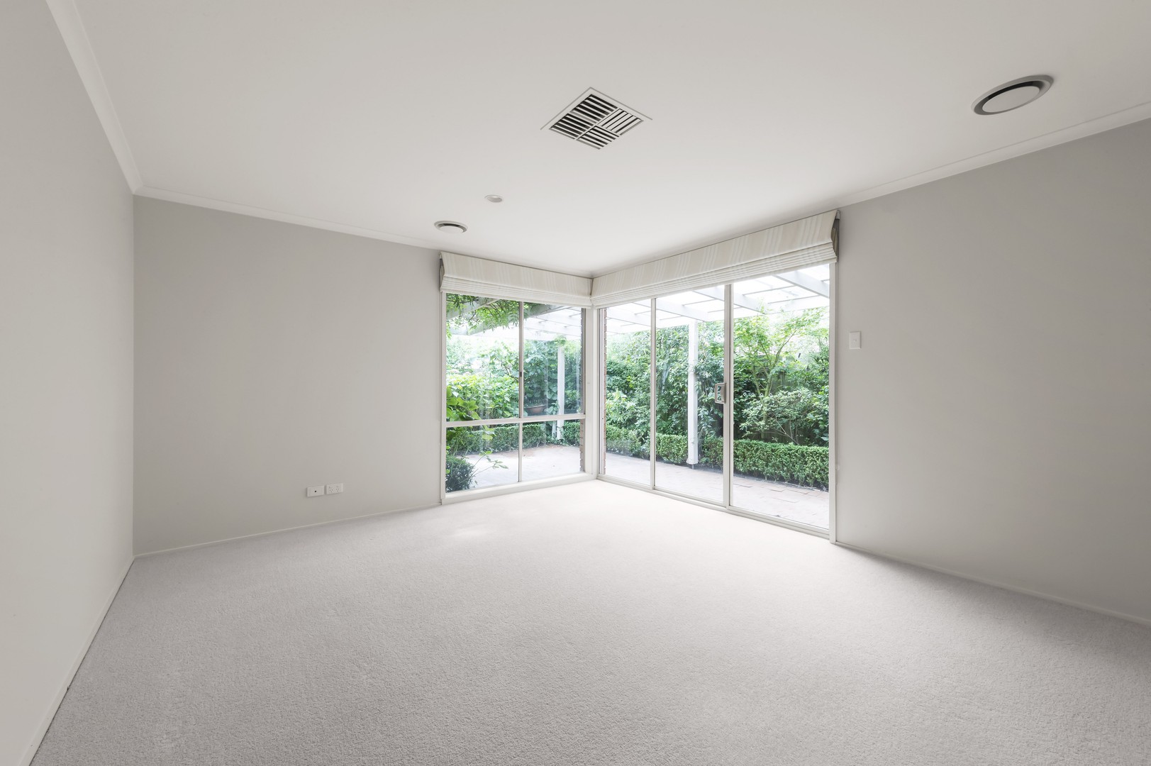61 The Boulevarde, Doncaster, VIC 3108, Doncaster - Thumbnail 5