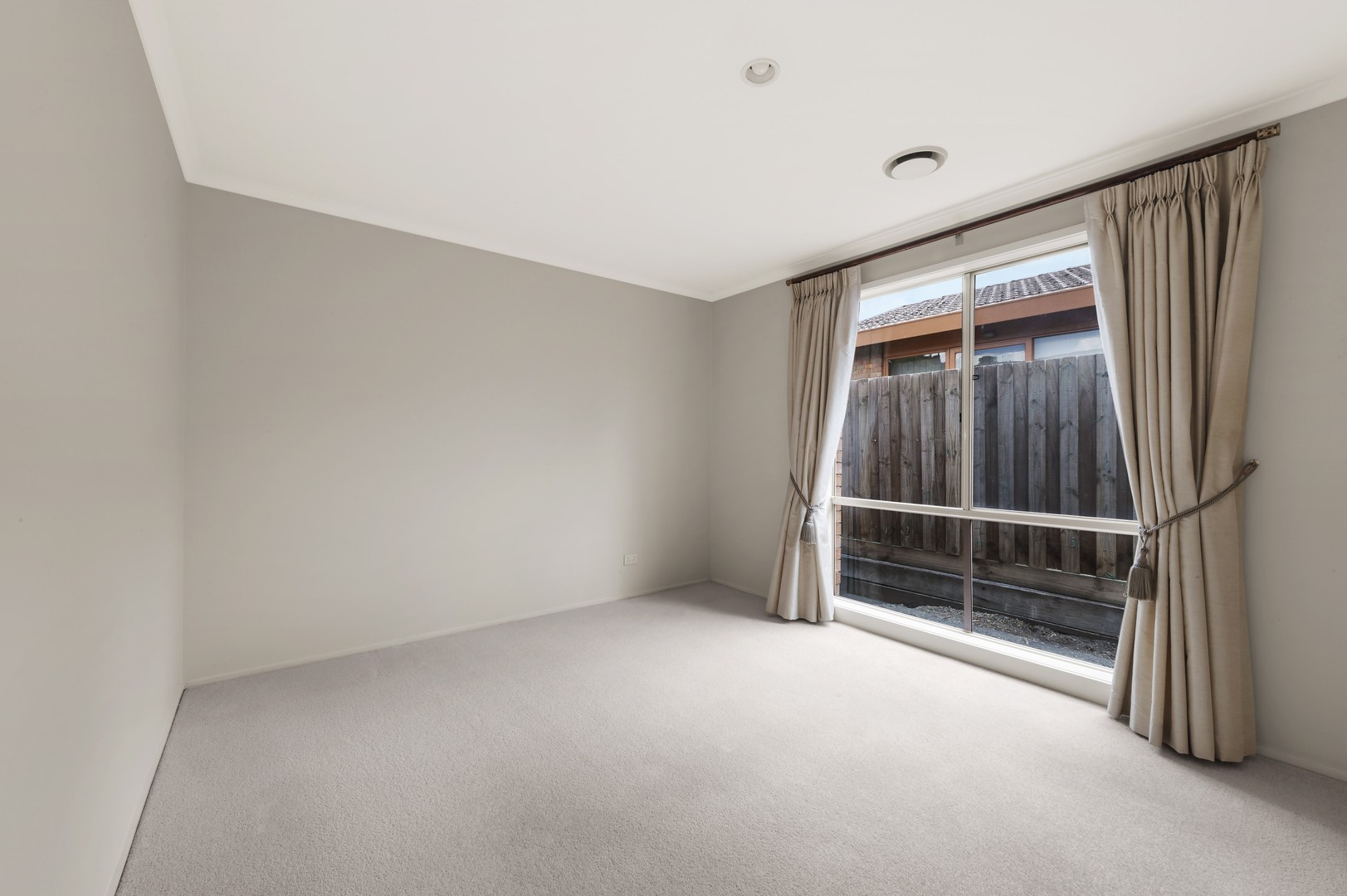 61 The Boulevarde, Doncaster, VIC 3108, Doncaster - Thumbnail 7