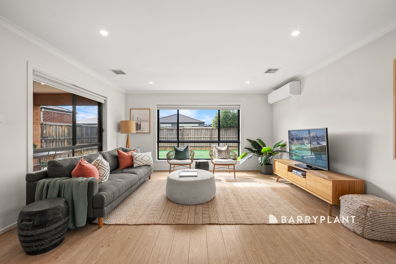 61 Warmbrunn Crescent, Berwick, VIC 3806, Berwick - Thumbnail 5