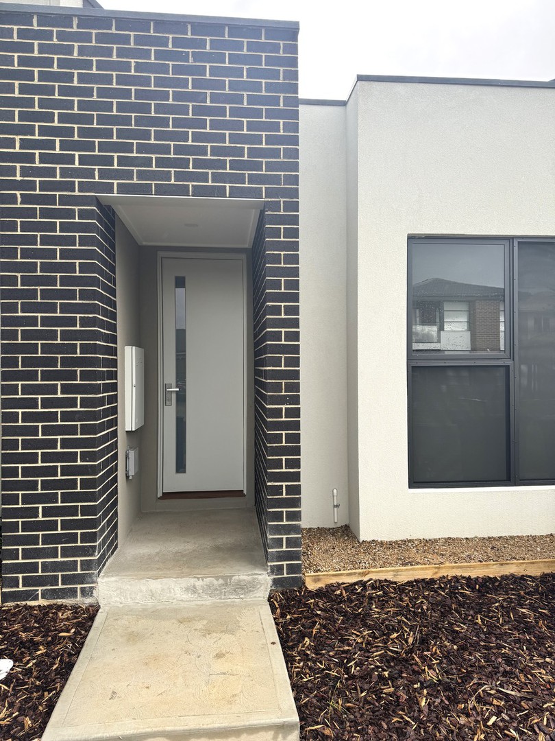 61 Waterbird Circuit, Weir Views, VIC 3338, Weir Views - Thumbnail 3