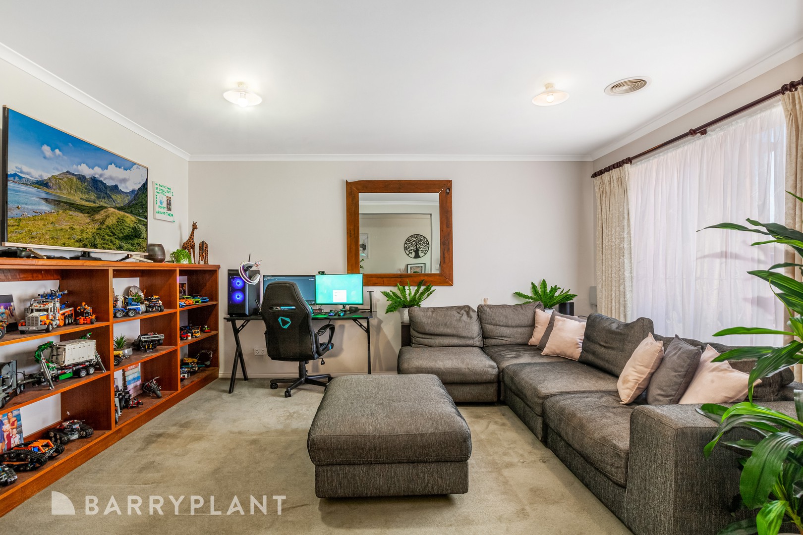 61 Wellington StreetWallan, vic 3756  - Leased, Wallan - Thumbnail 7