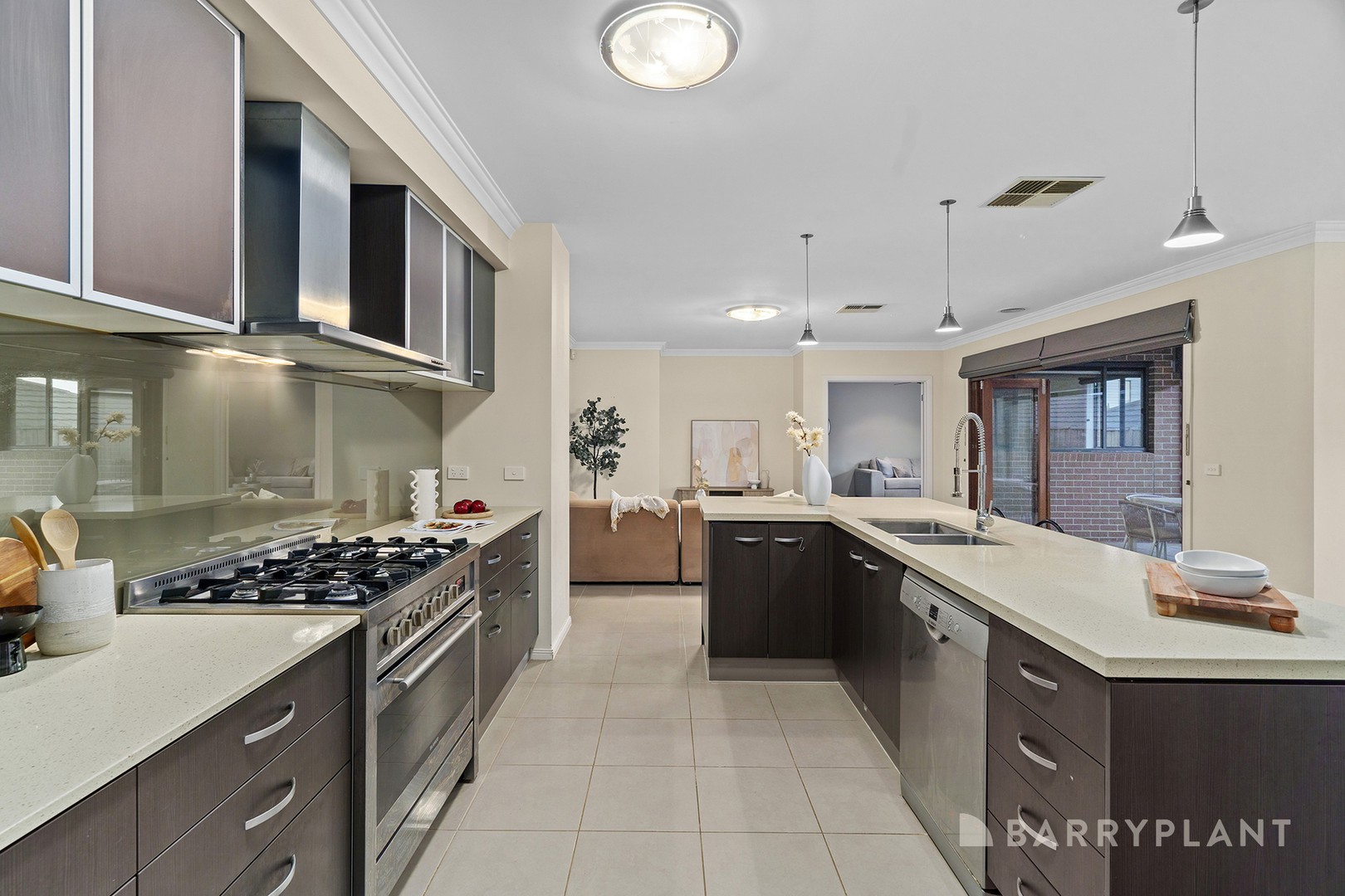 61 Worcester Crescent, Bundoora, VIC 3083, Bundoora - Thumbnail 3