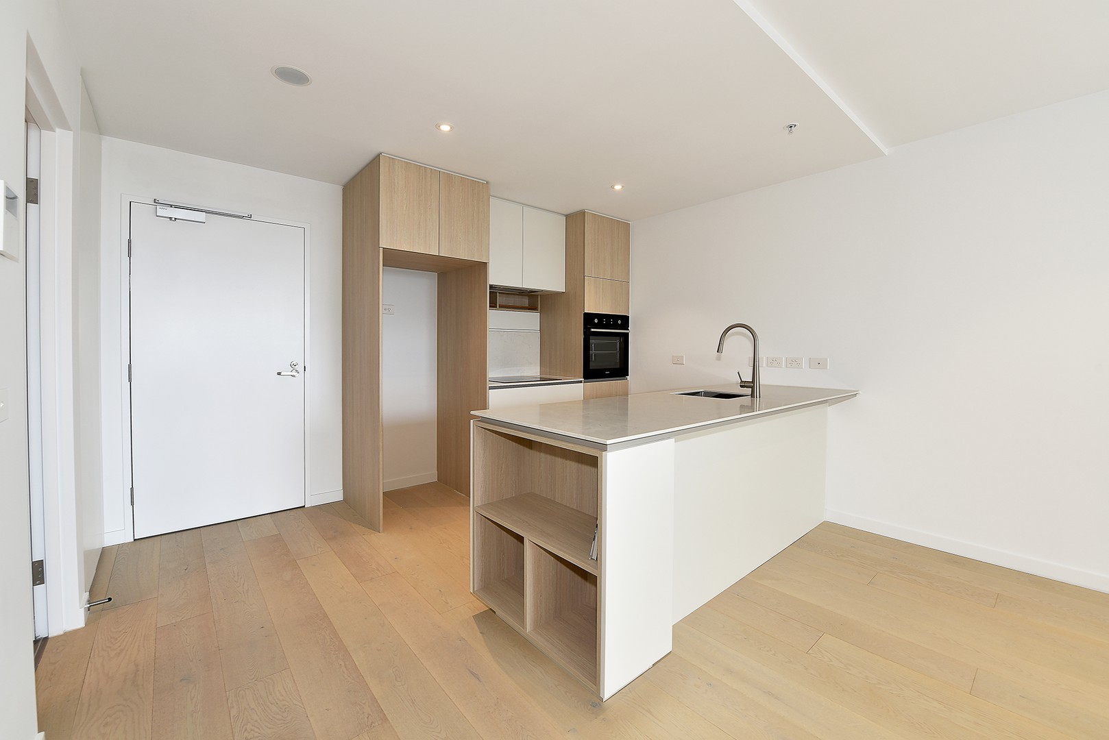610/40 Hall Street, Moonee Ponds, VIC 3039, Moonee Ponds - Thumbnail 4