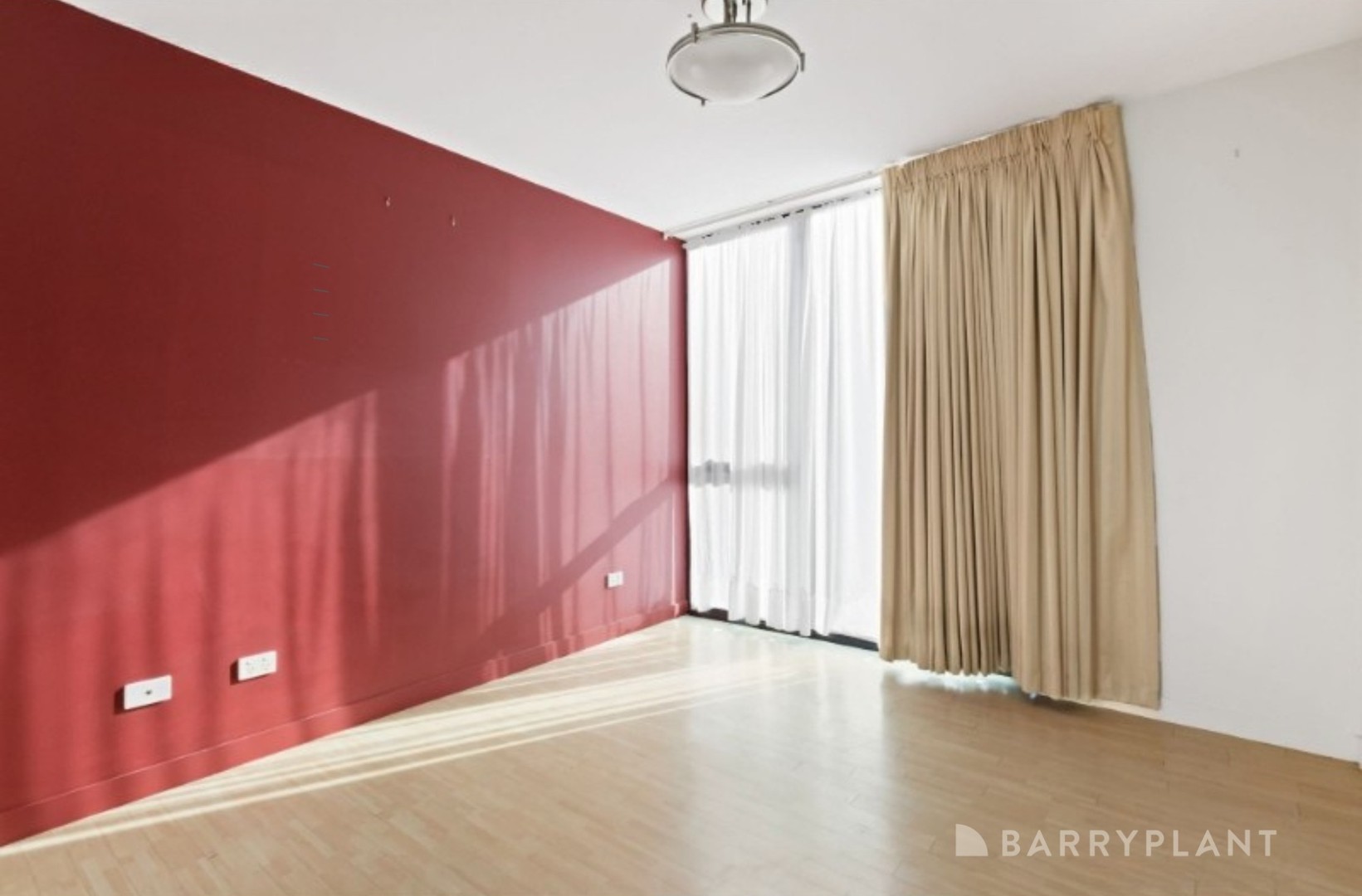 613/100 Harbour Esplanade, Docklands, VIC 3008 - Thumbnail 2 - 02/10/2024