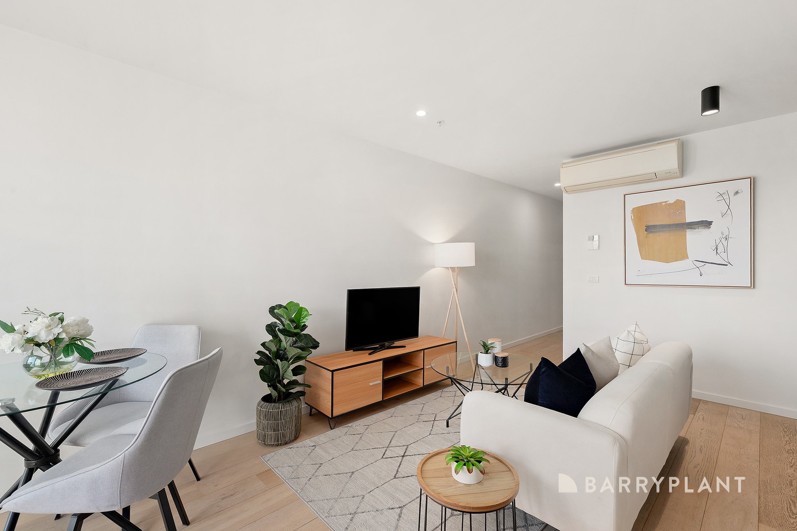 614/20 Shamrock Street, Abbotsford, VIC 3067 - Thumbnail 2 - 24/09/2026