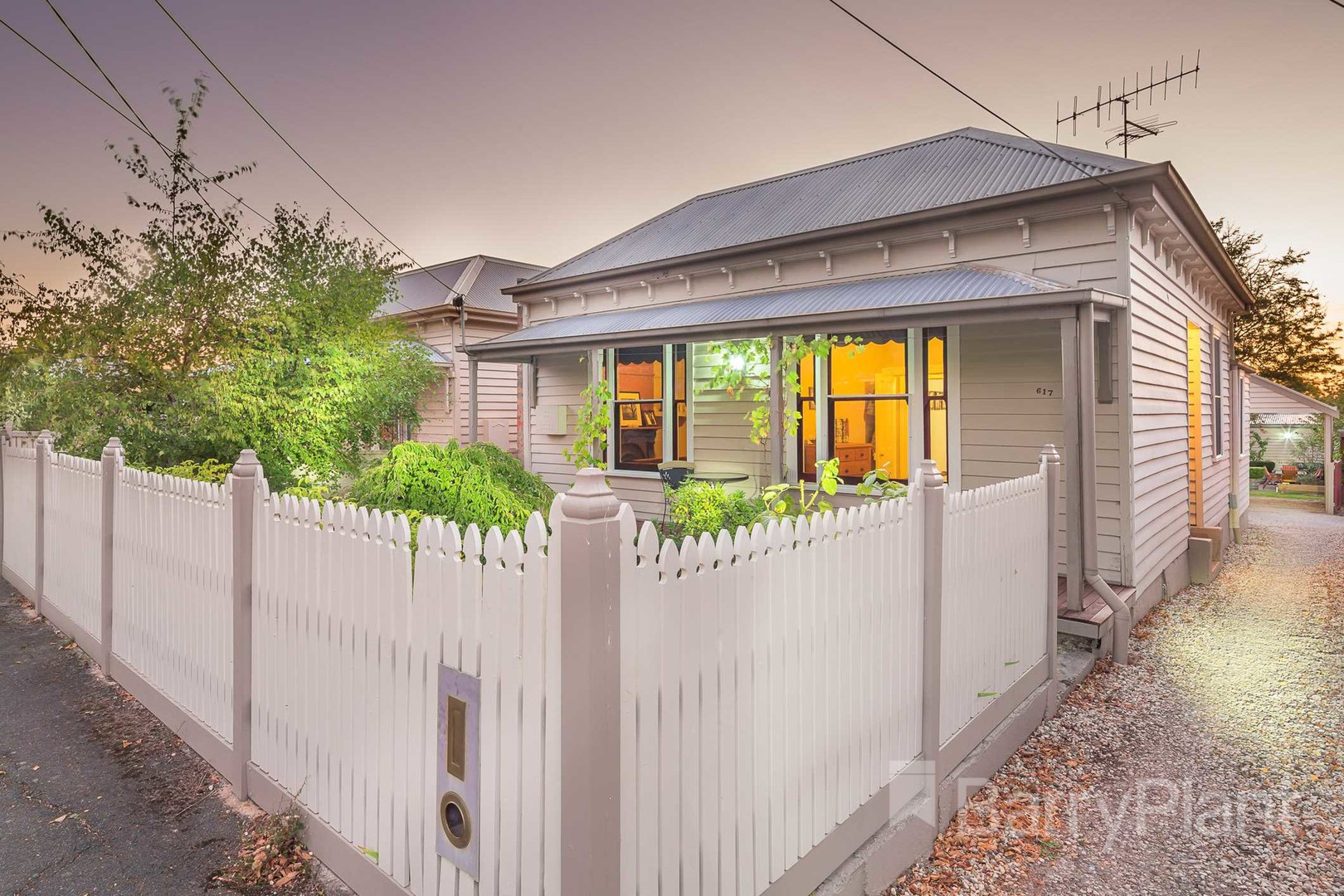 617 Armstrong Street North, Soldiers Hill, VIC 3350, Soldiers Hill - Thumbnail 2