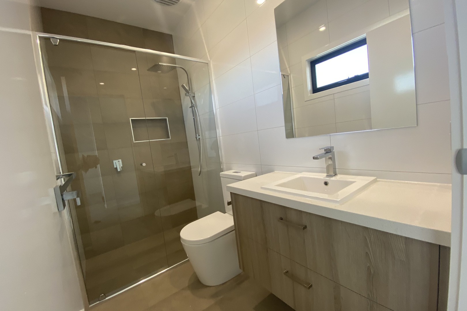 61B Leamington Street, Reservoir, VIC 3073, Reservoir - Thumbnail 6